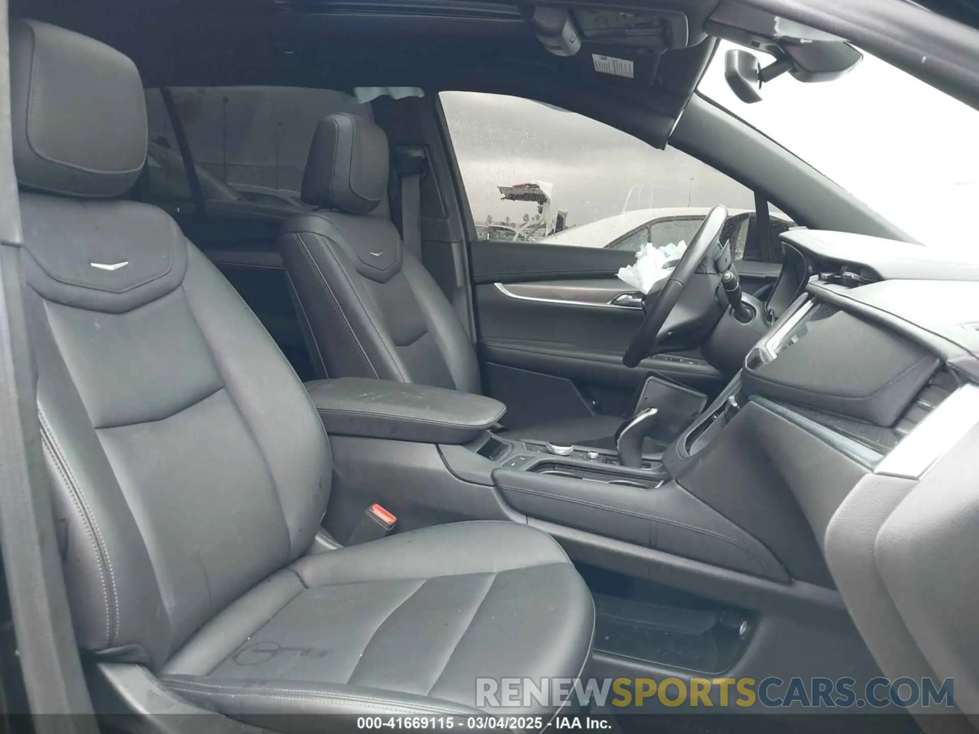 5 Photograph of a damaged car 1GYKPAR44PZ114020 CADILLAC XT6 2023