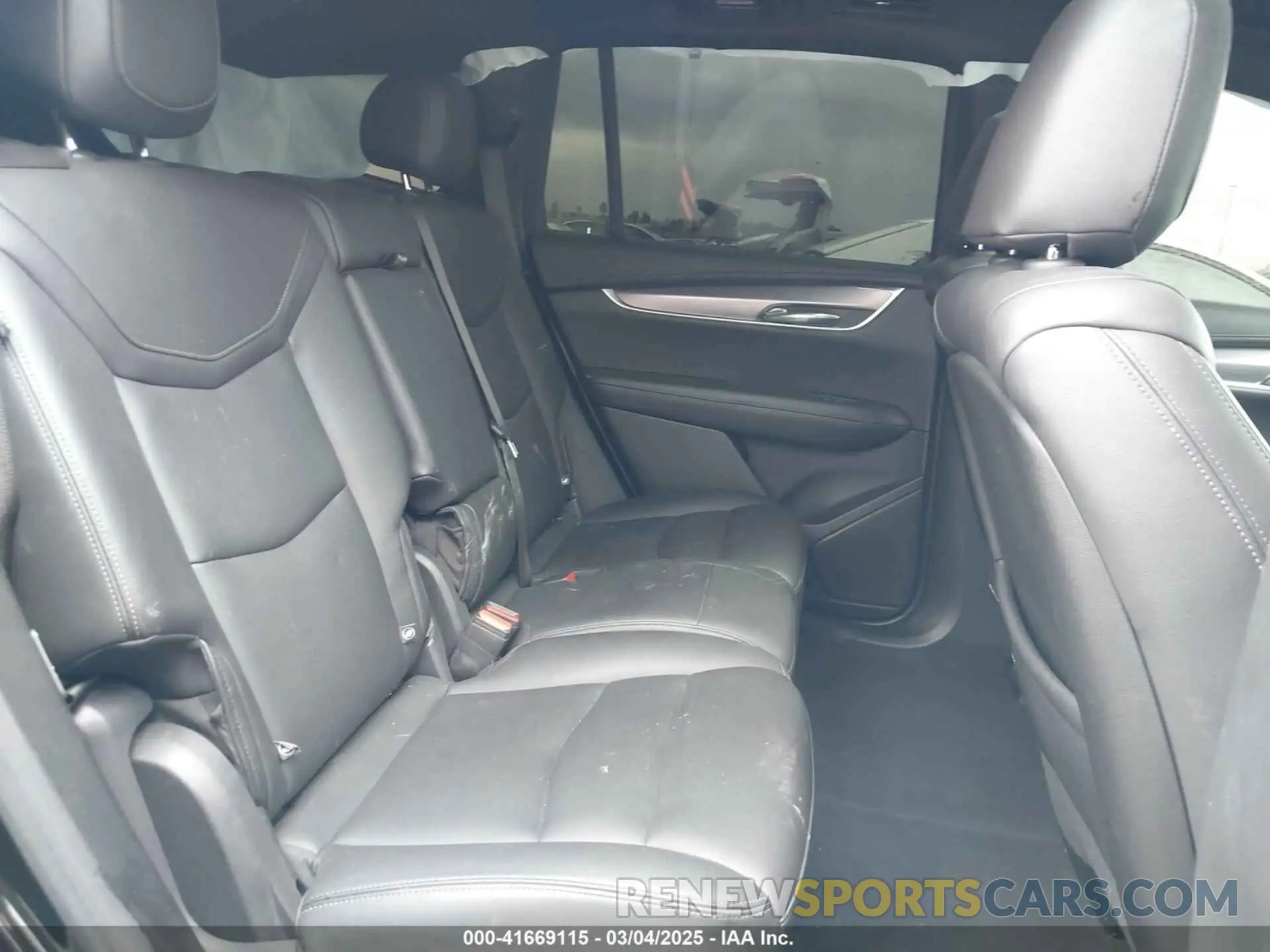 8 Photograph of a damaged car 1GYKPAR44PZ114020 CADILLAC XT6 2023