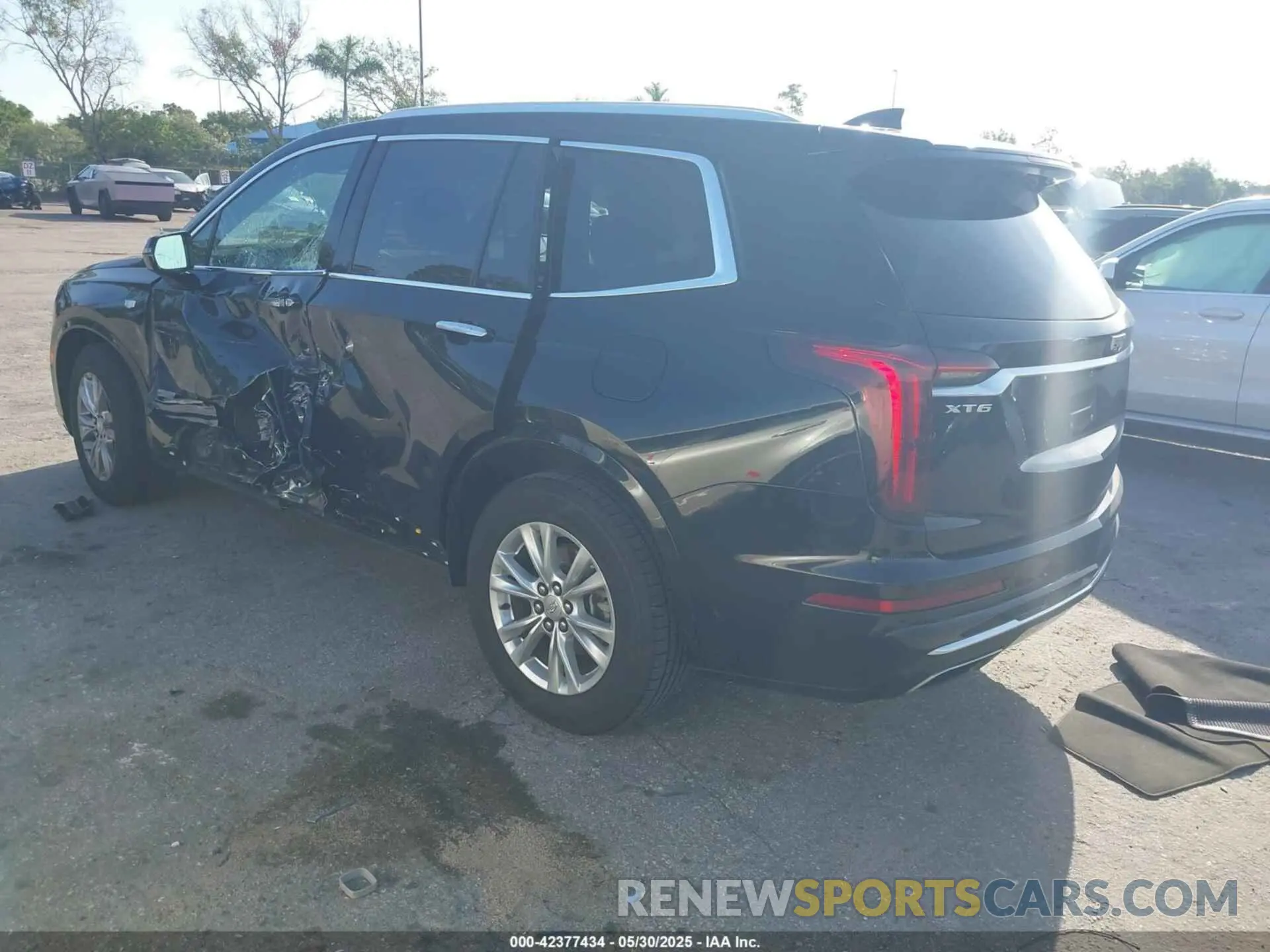 3 Photograph of a damaged car 1GYKPAR44PZ147079 CADILLAC XT6 2023