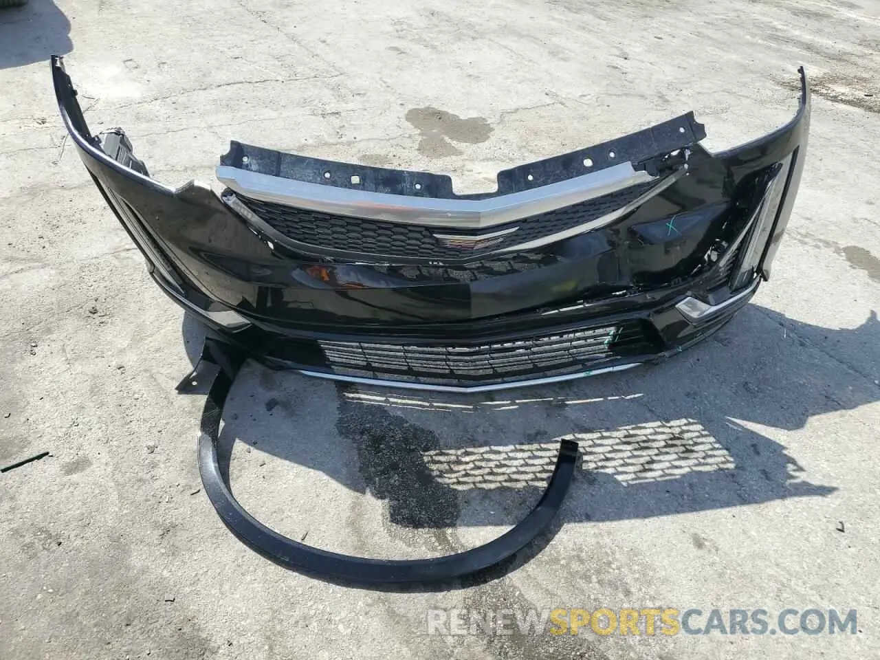 13 Photograph of a damaged car 1GYKPAR45PZ187400 CADILLAC XT6 2023