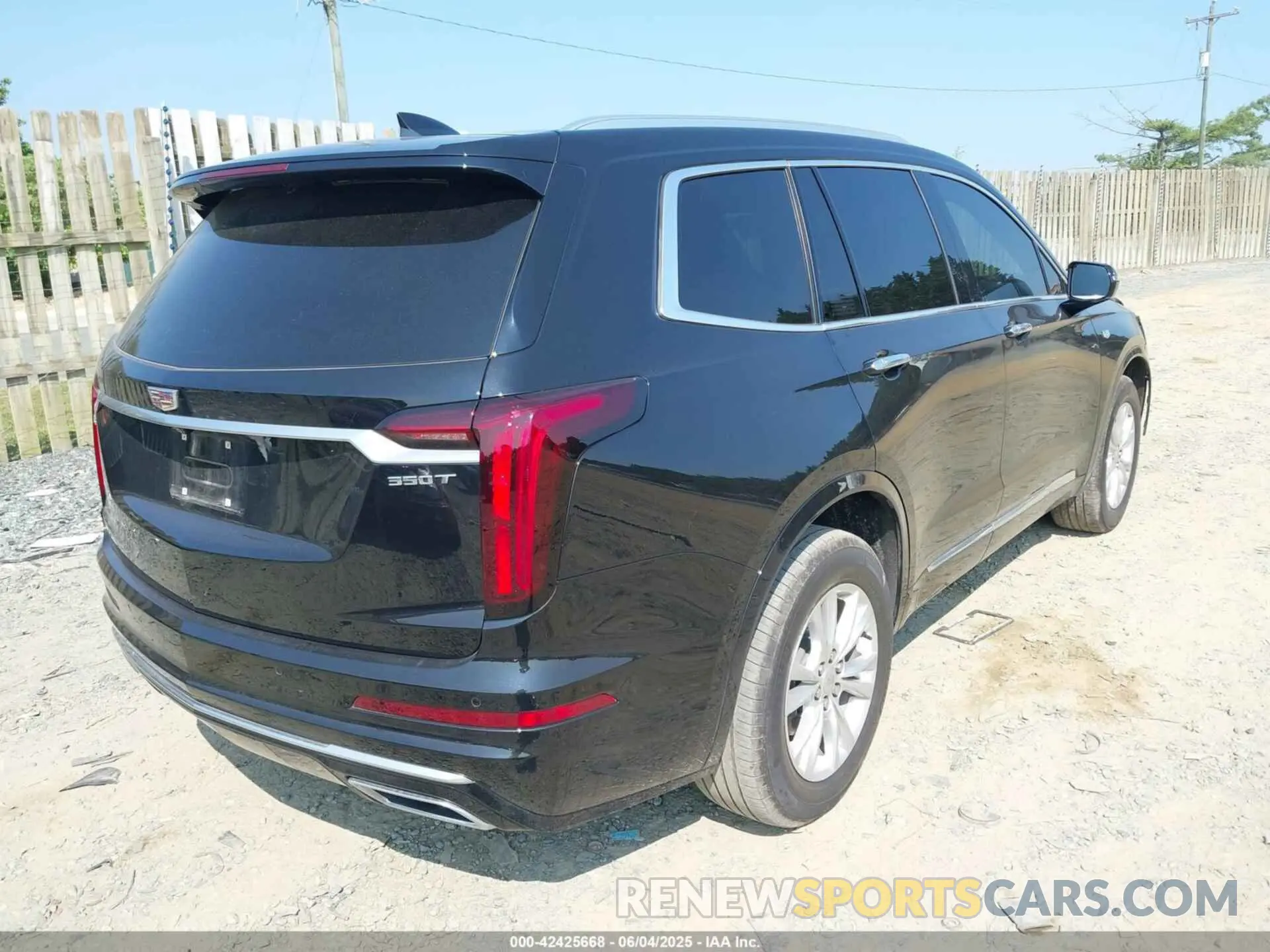 4 Photograph of a damaged car 1GYKPAR46PZ211641 CADILLAC XT6 2023