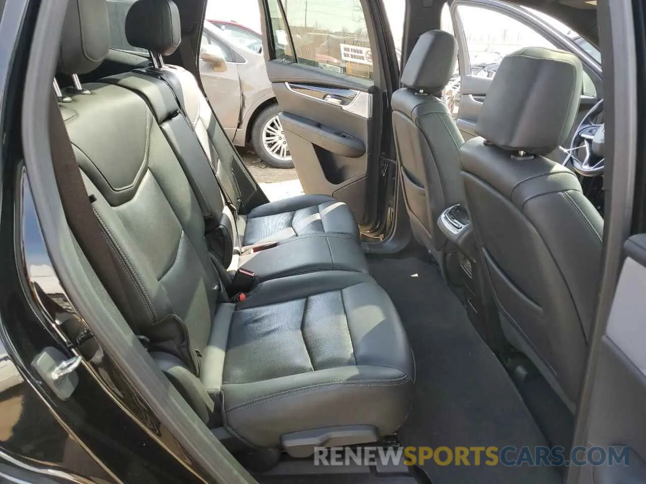 11 Photograph of a damaged car 1GYKPCRS4PZ103061 CADILLAC XT6 2023
