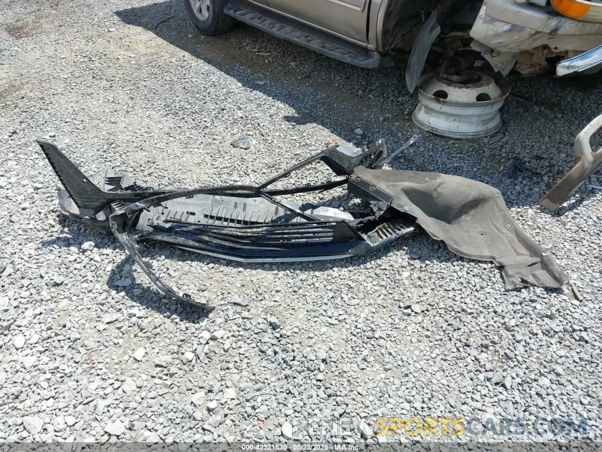 12 Photograph of a damaged car 1GYKPDRS5PZ206026 CADILLAC XT6 2023