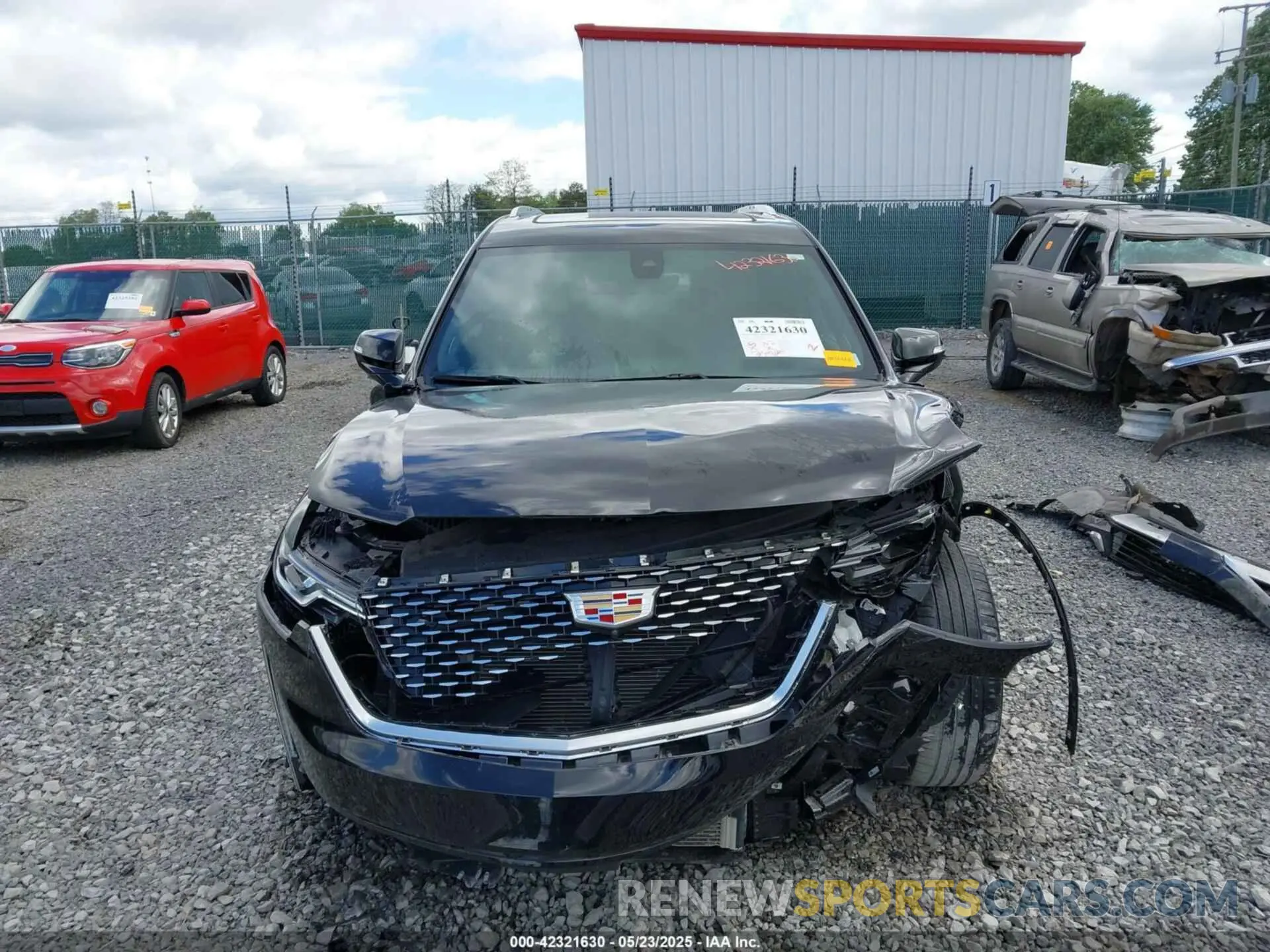 13 Photograph of a damaged car 1GYKPDRS5PZ206026 CADILLAC XT6 2023