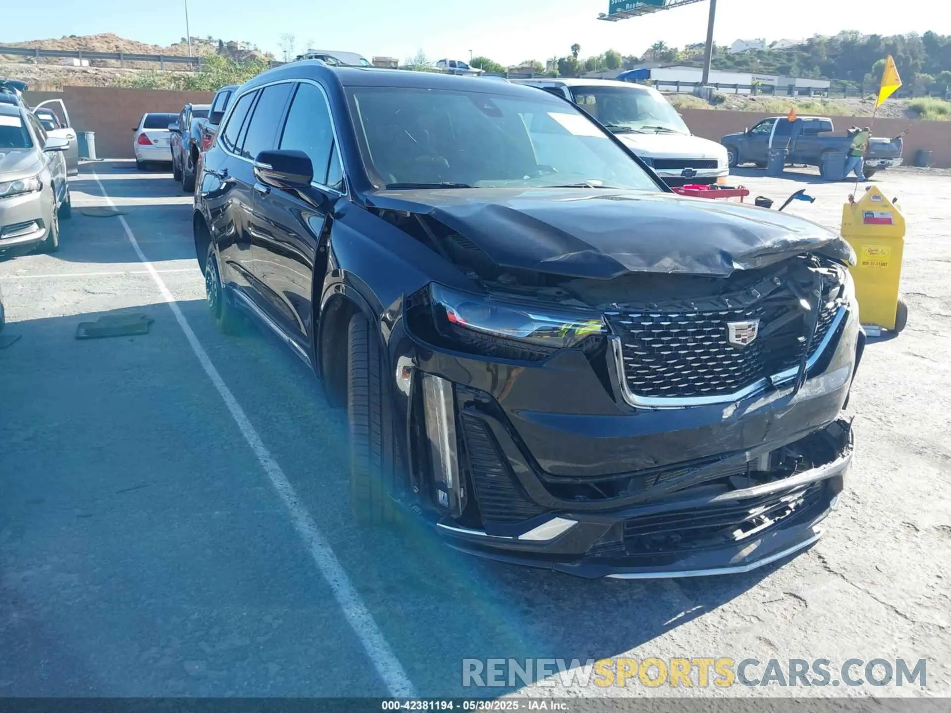 1 Photograph of a damaged car 1GYKPDRS6PZ162828 CADILLAC XT6 2023
