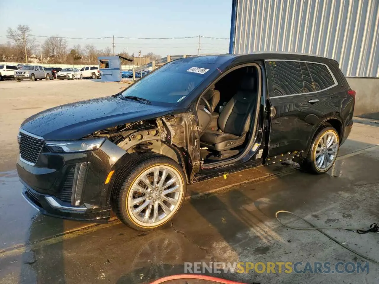 1 Photograph of a damaged car 1GYKPDRS8PZ164841 CADILLAC XT6 2023