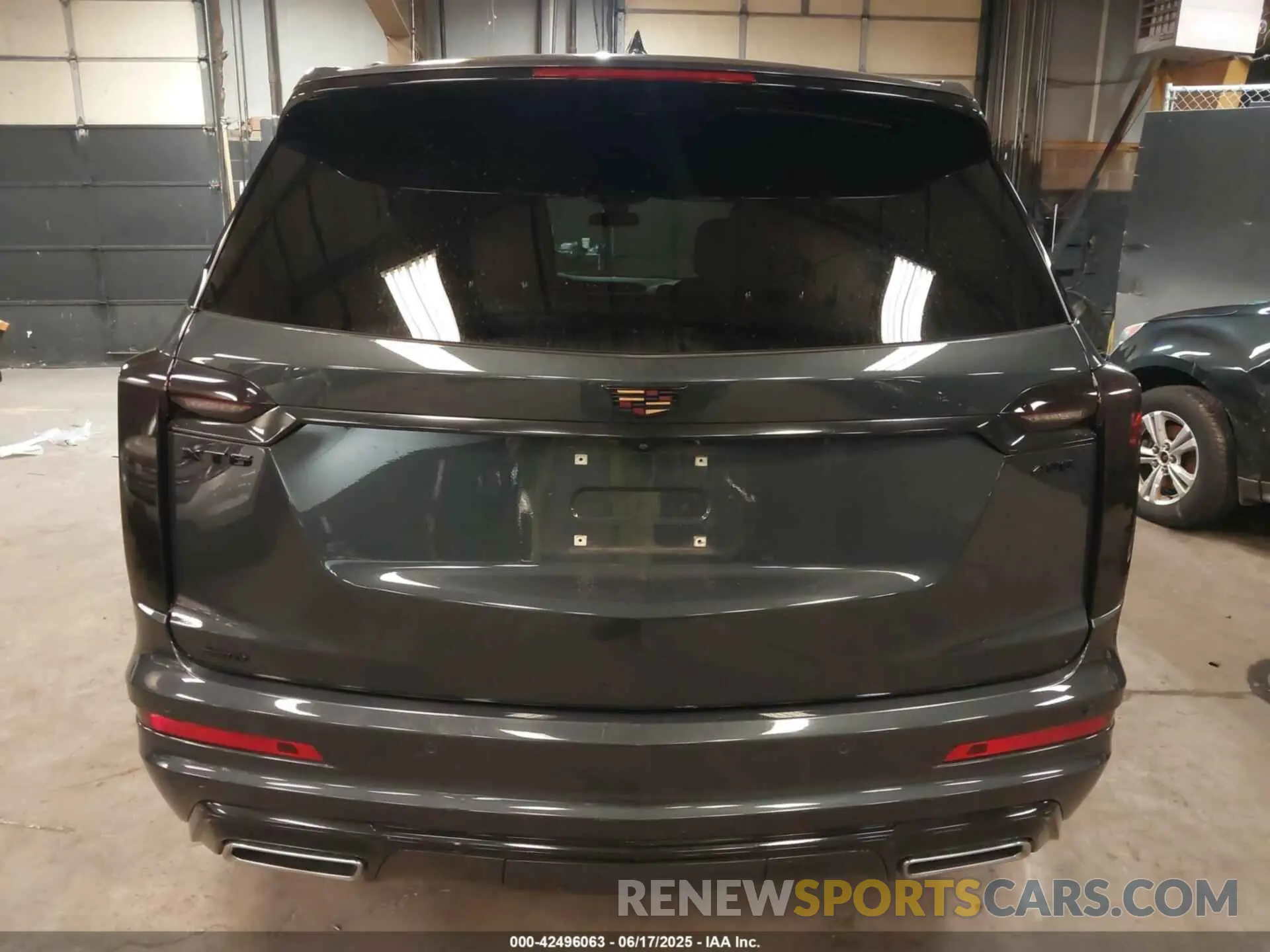 16 Photograph of a damaged car 1GYKPDRSXPZ162217 CADILLAC XT6 2023