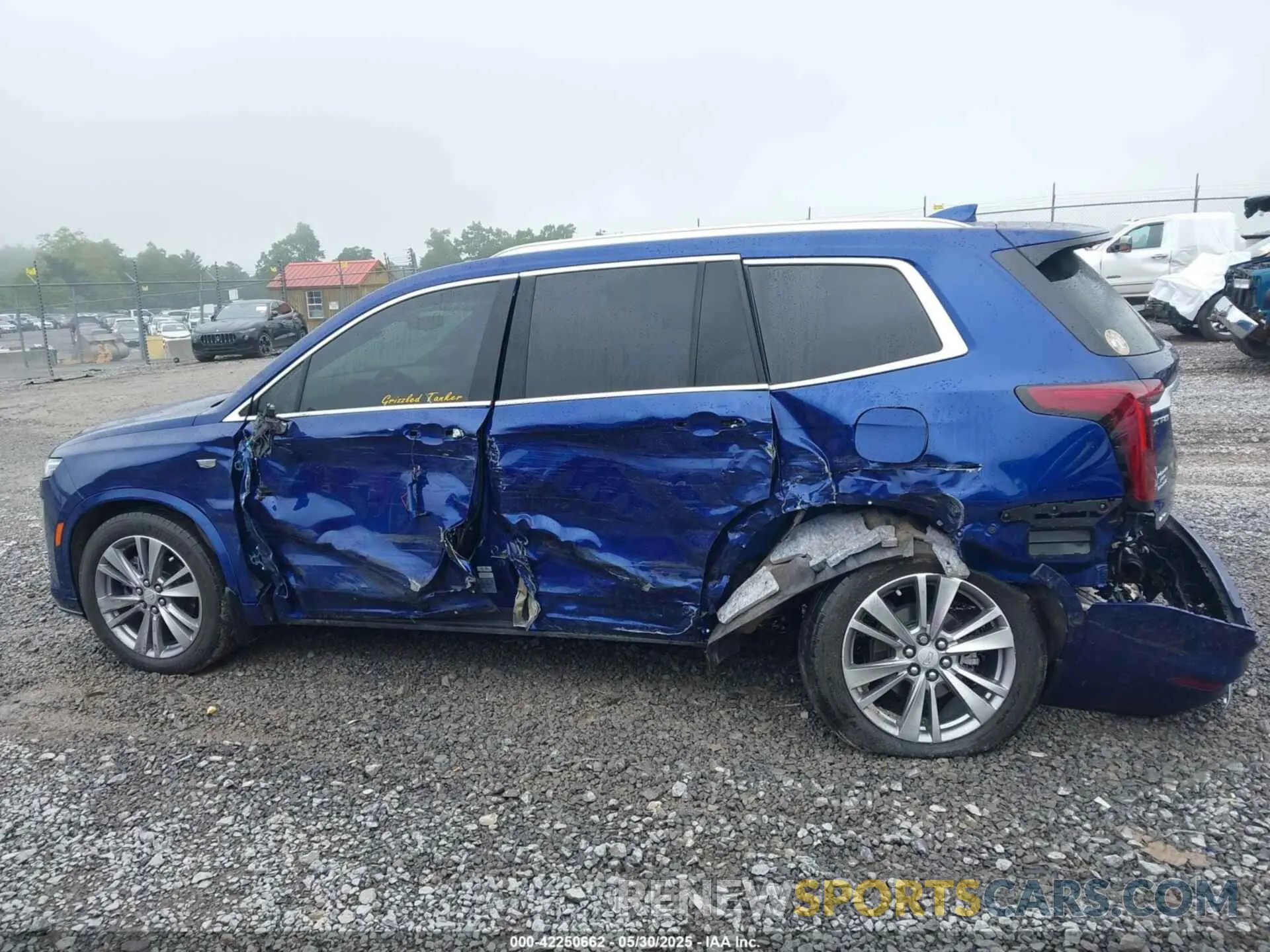 15 Photograph of a damaged car 1GYKPFRS1PZ180407 CADILLAC XT6 2023