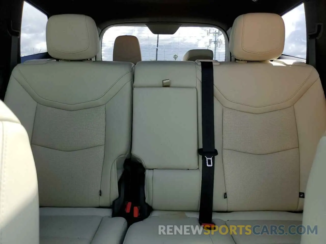 10 Photograph of a damaged car 1GYKPGRS2PZ217406 CADILLAC XT6 2023