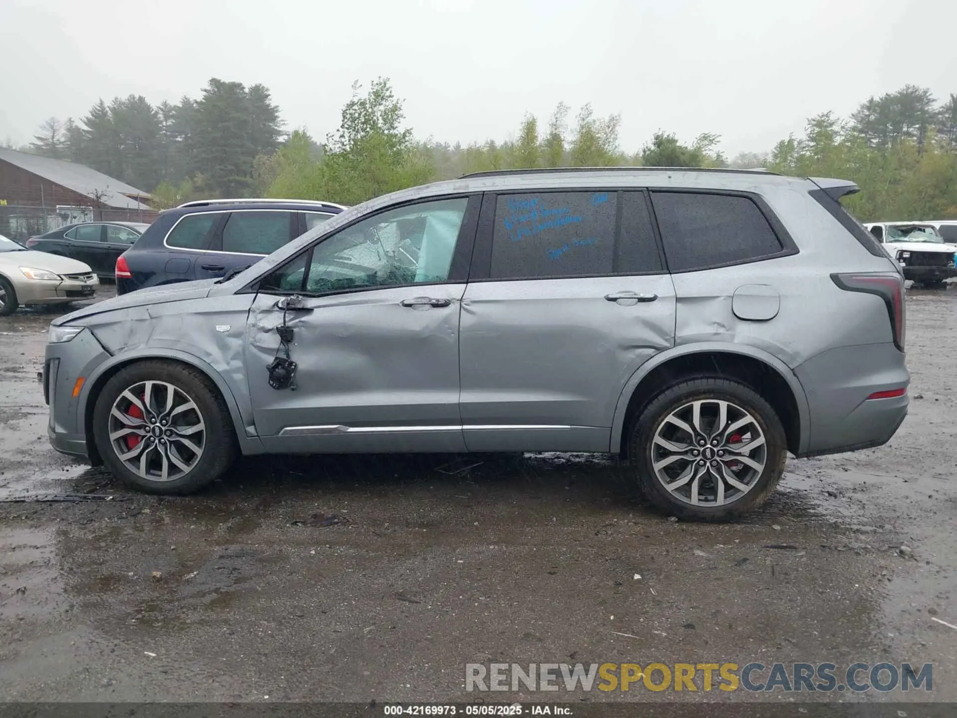 13 Photograph of a damaged car 1GYKPHRS2PZ179987 CADILLAC XT6 2023