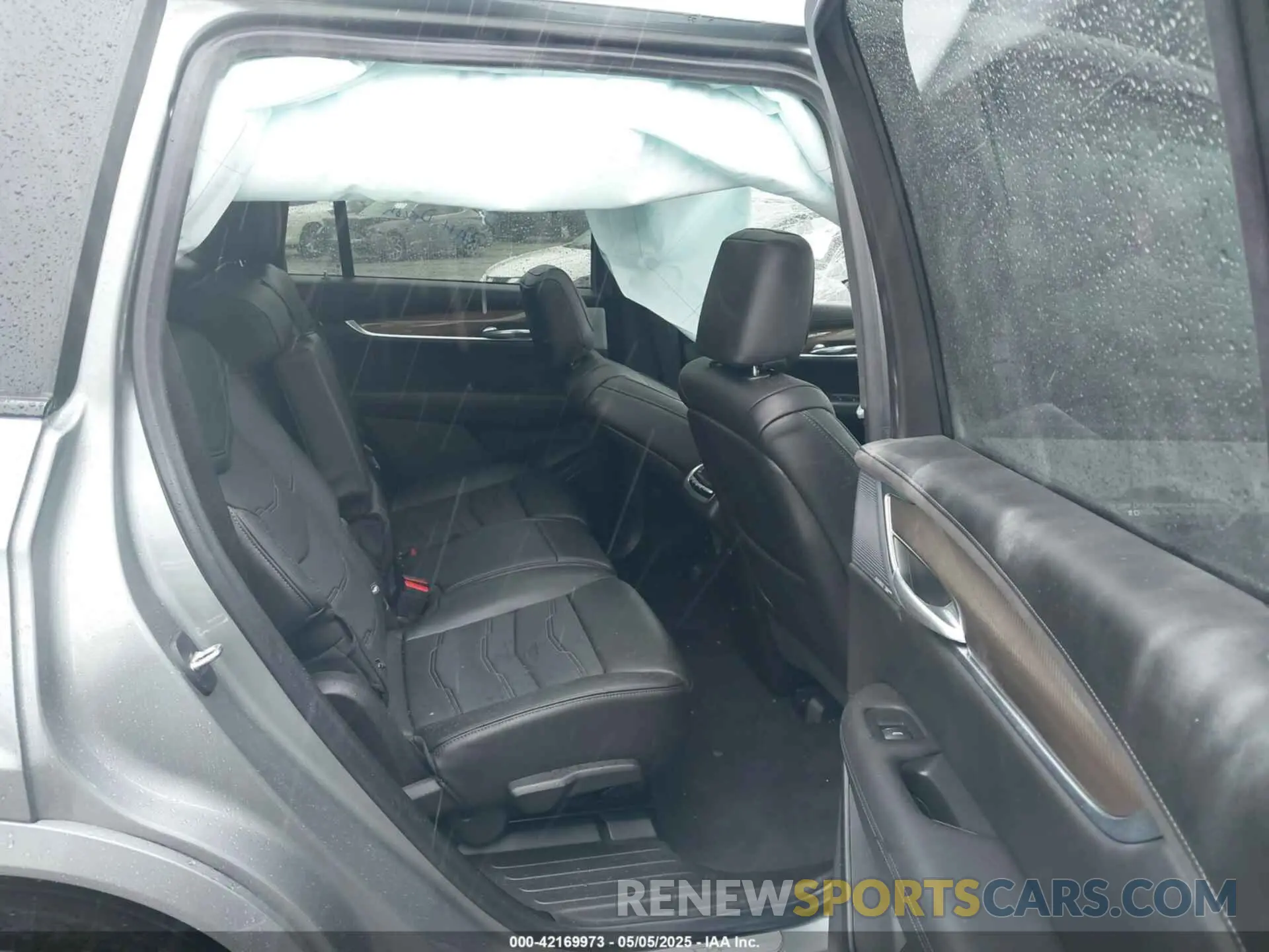 8 Photograph of a damaged car 1GYKPHRS2PZ179987 CADILLAC XT6 2023