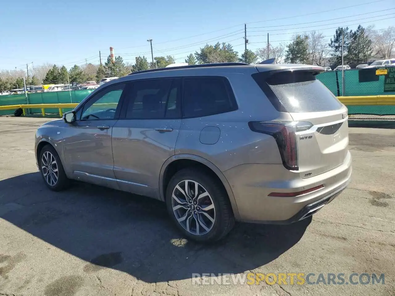 2 Photograph of a damaged car 1GYKPHRSXPZ181132 CADILLAC XT6 2023