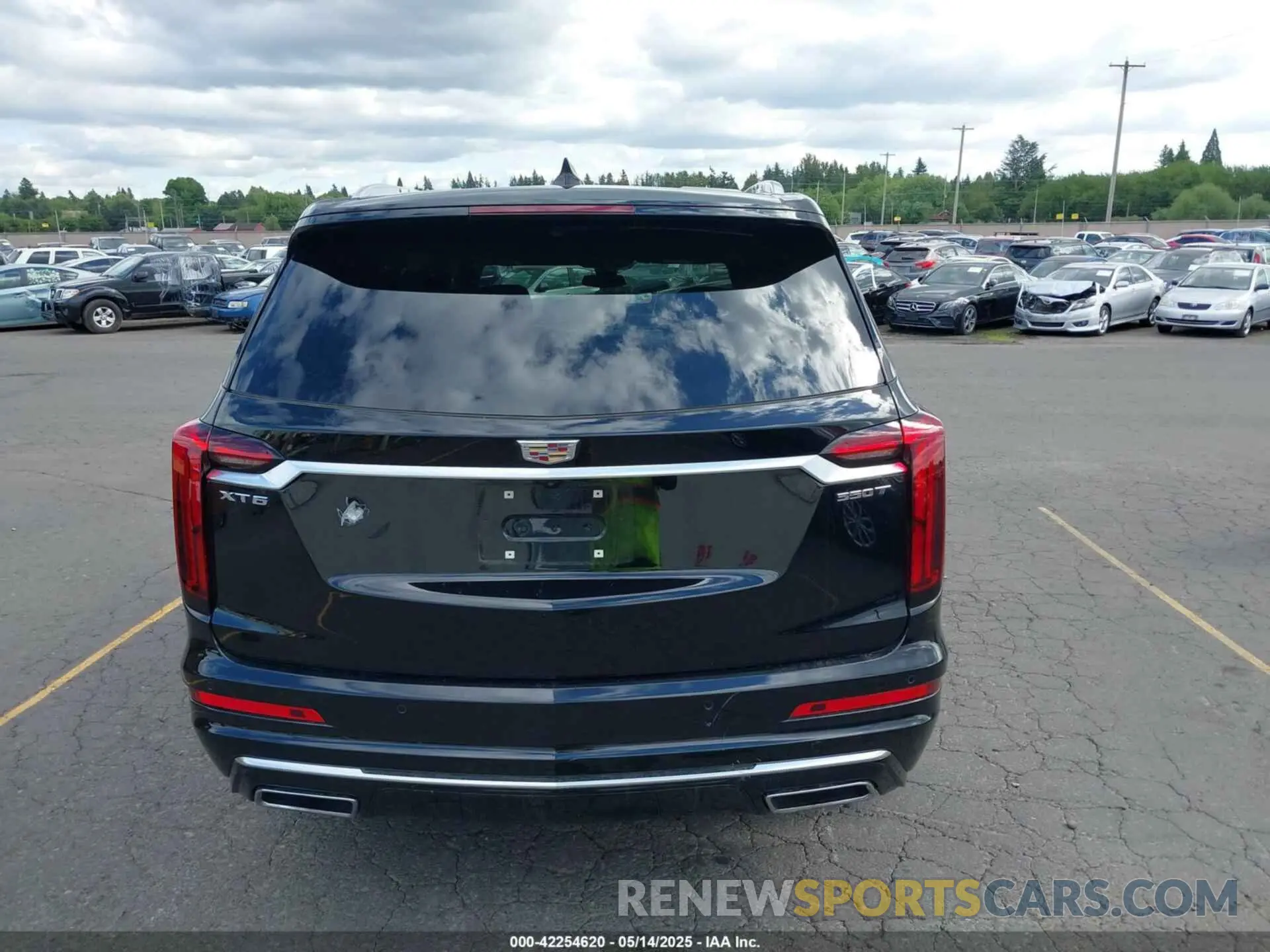 16 Photograph of a damaged car 1GYKPBR44RZ264380 CADILLAC XT6 2024