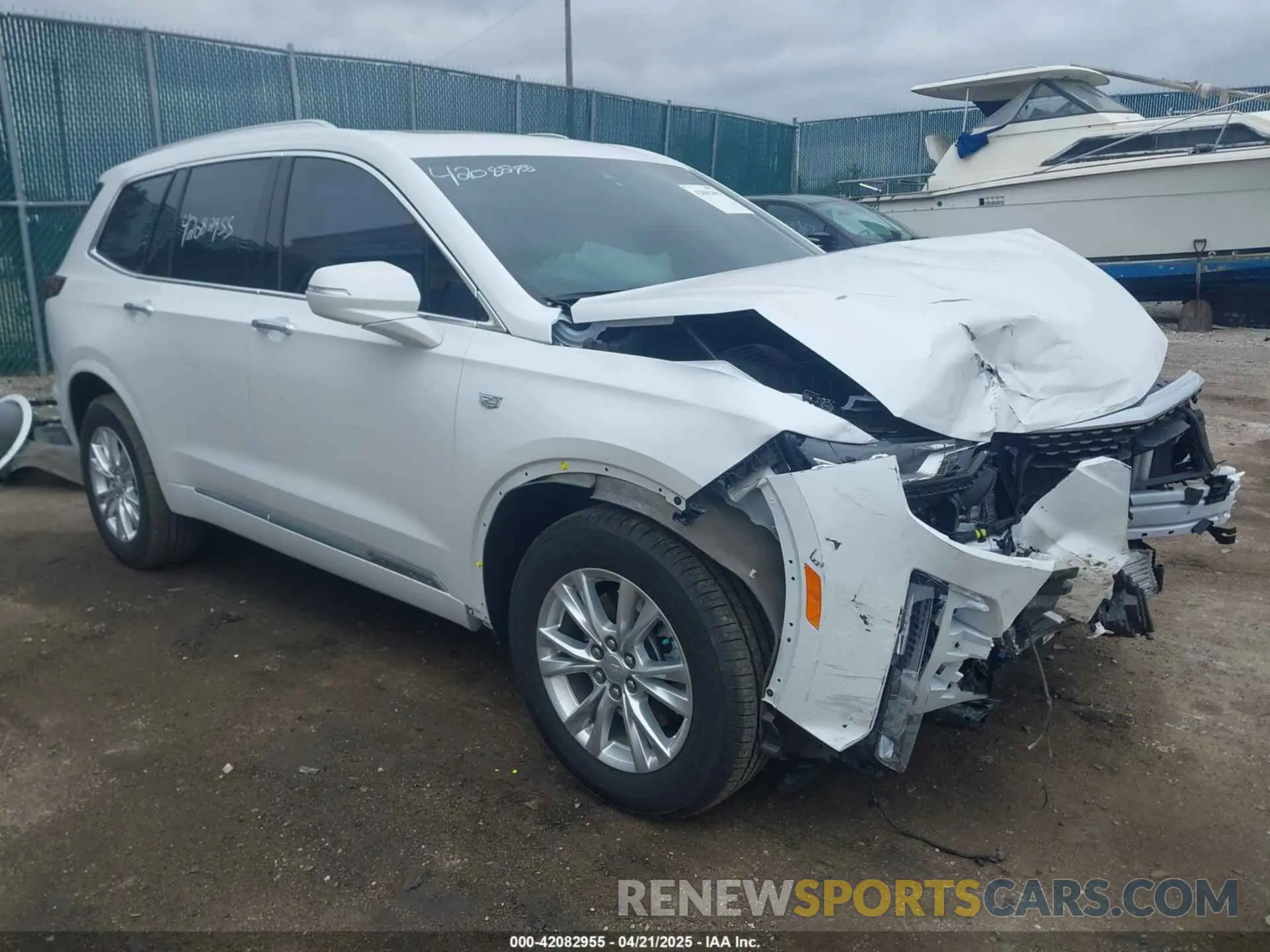 1 Photograph of a damaged car 1GYKPBR44RZ712732 CADILLAC XT6 2024