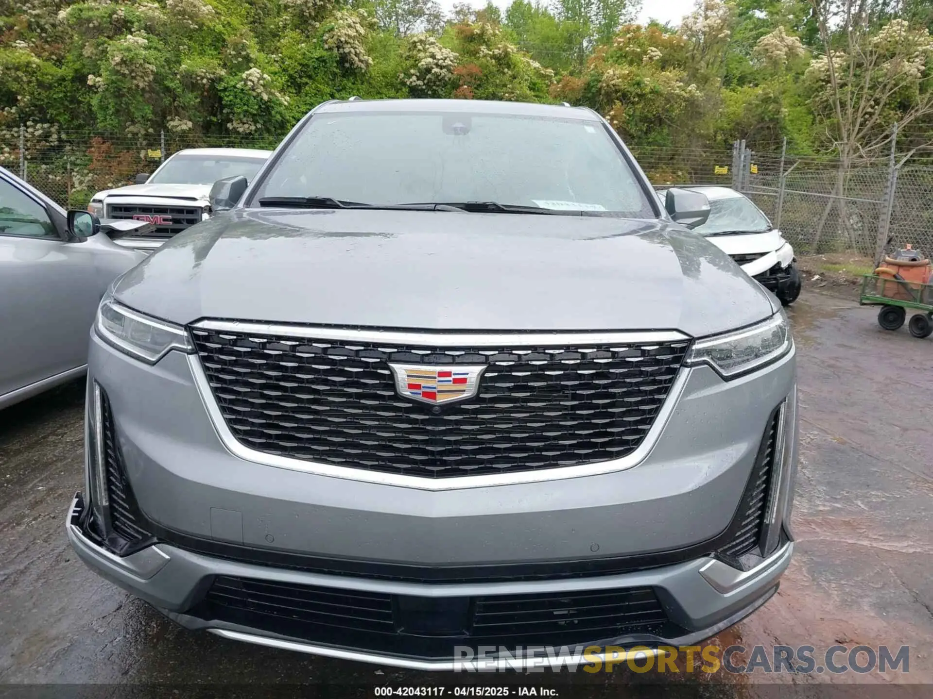 12 Photograph of a damaged car 1GYKPCRS0RZ748048 CADILLAC XT6 2024