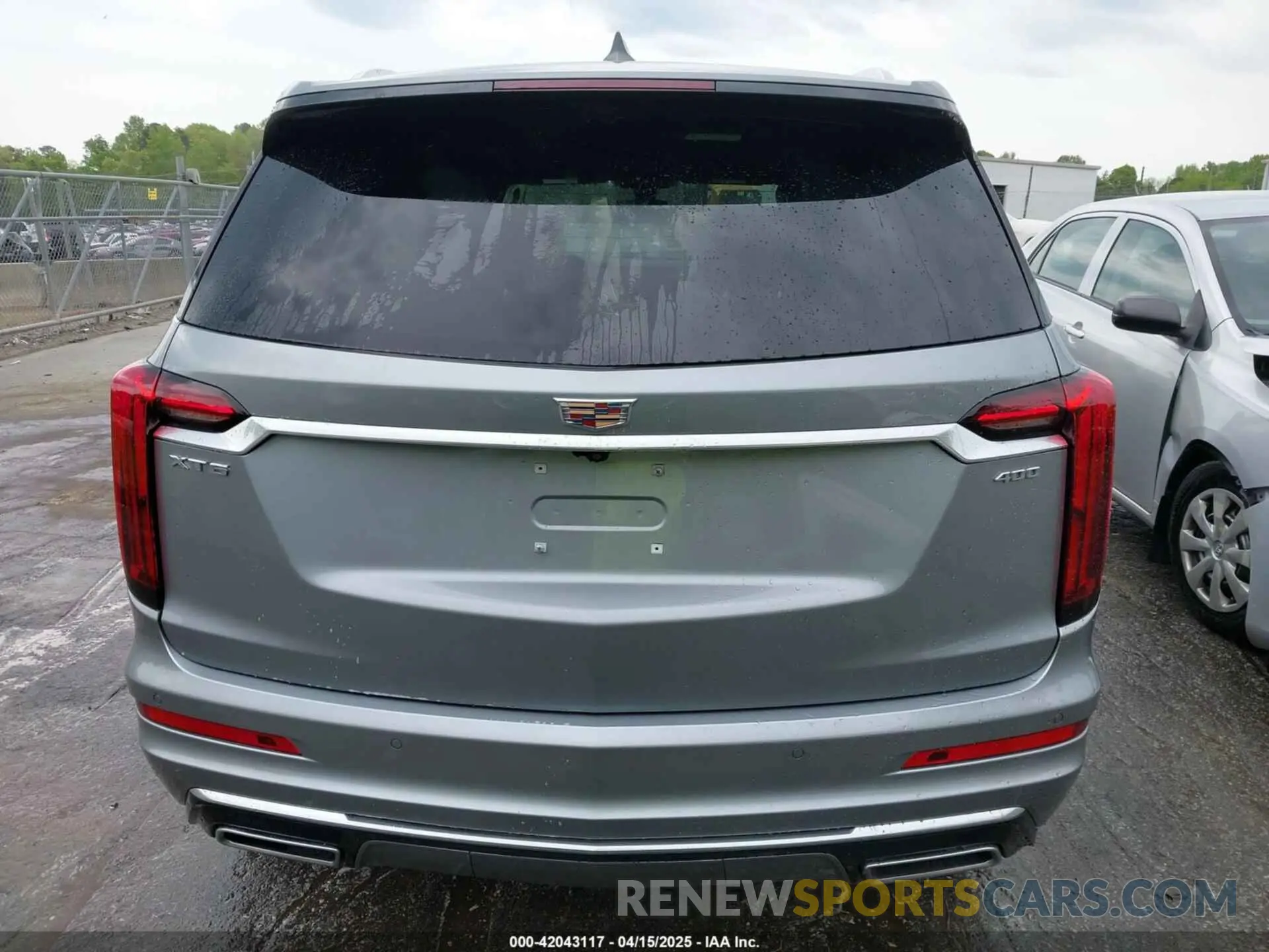 16 Photograph of a damaged car 1GYKPCRS0RZ748048 CADILLAC XT6 2024