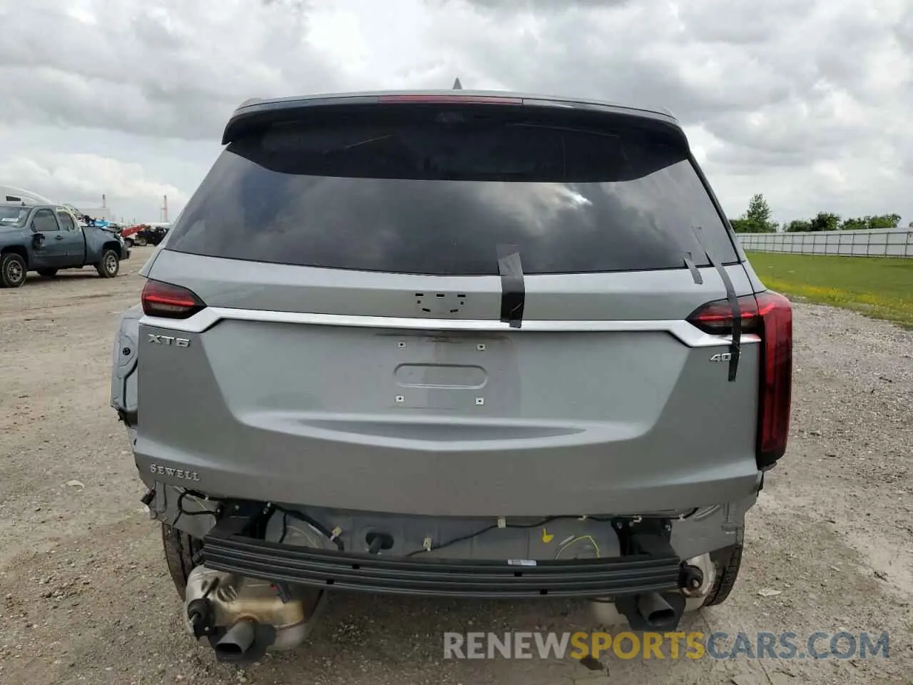 6 Photograph of a damaged car 1GYKPCRS2RZ741375 CADILLAC XT6 2024