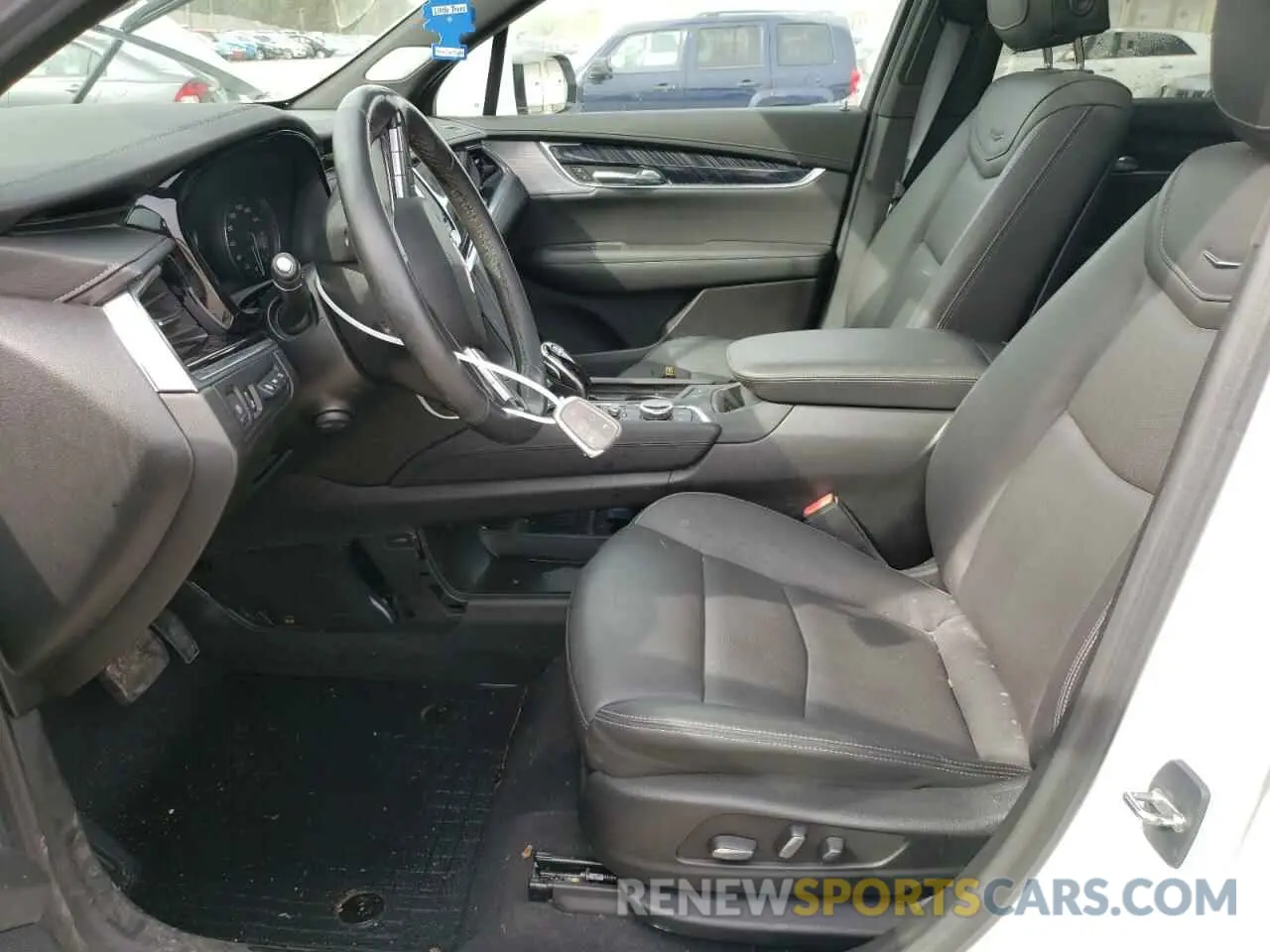 7 Photograph of a damaged car 1GYKPCRS4RZ702383 CADILLAC XT6 2024