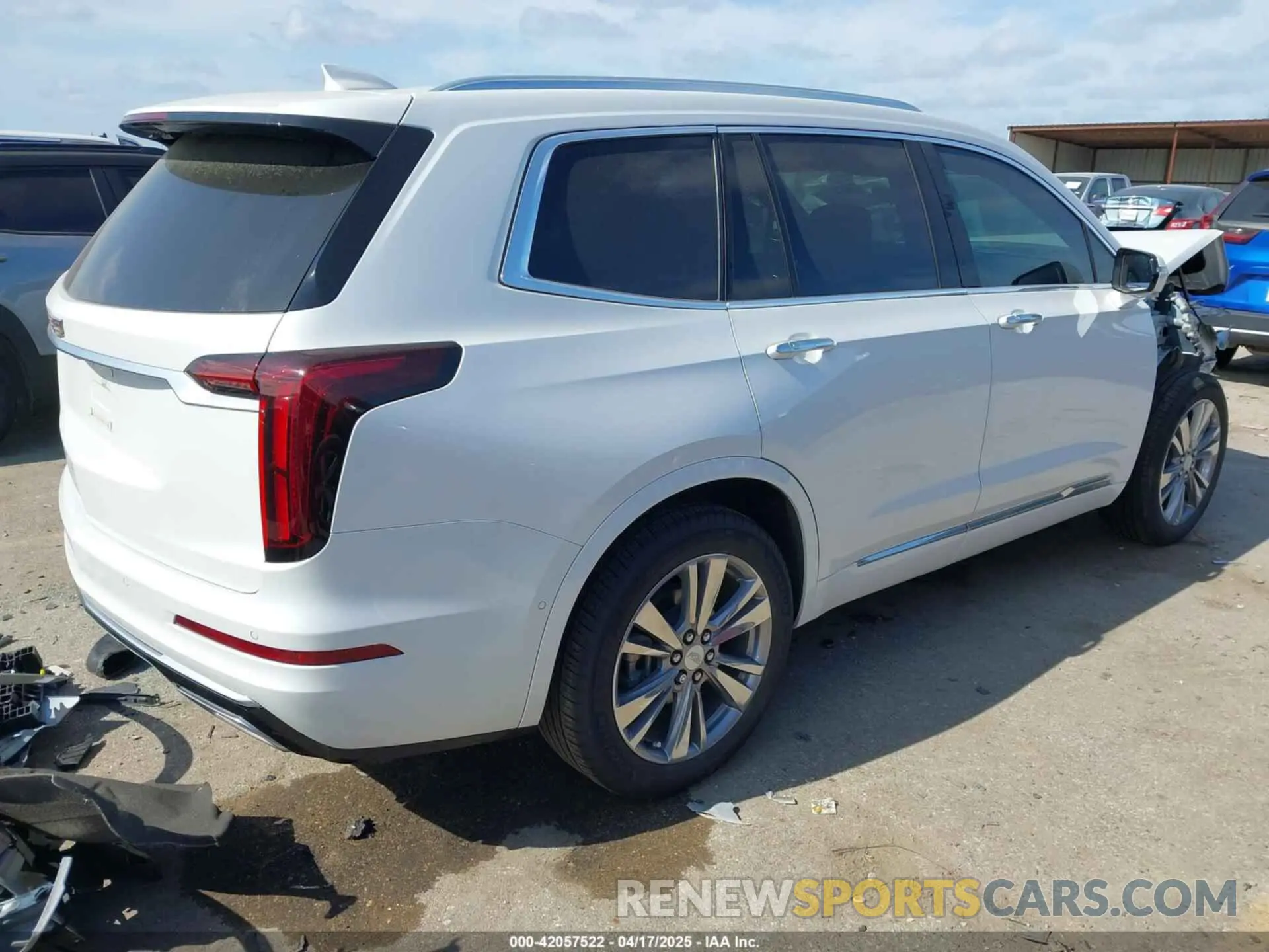 4 Photograph of a damaged car 1GYKPCRS9RZ726694 CADILLAC XT6 2024