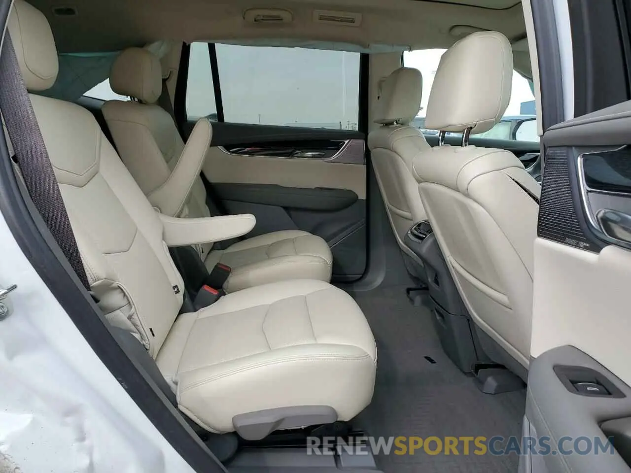 12 Photograph of a damaged car 1GYKPDRS0RZ759007 CADILLAC XT6 2024