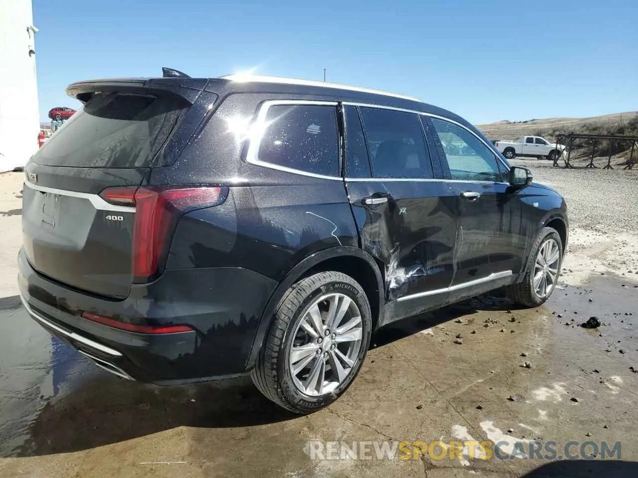 3 Photograph of a damaged car 1GYKPDRS5RZ728514 CADILLAC XT6 2024