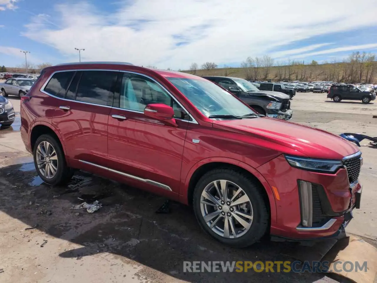 4 Photograph of a damaged car 1GYKPDRSXRZ711949 CADILLAC XT6 2024