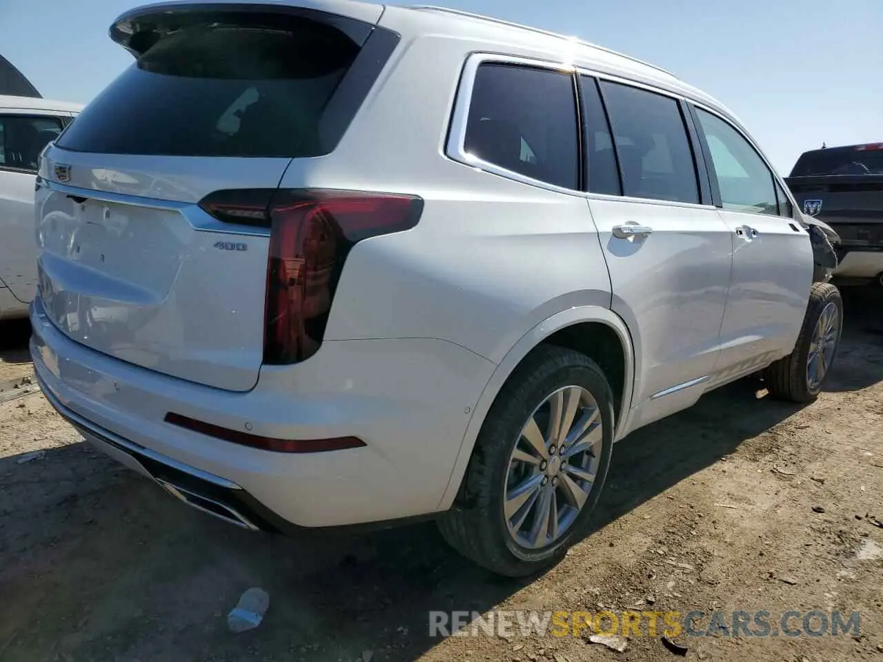 3 Photograph of a damaged car 1GYKPDRSXRZ715368 CADILLAC XT6 2024