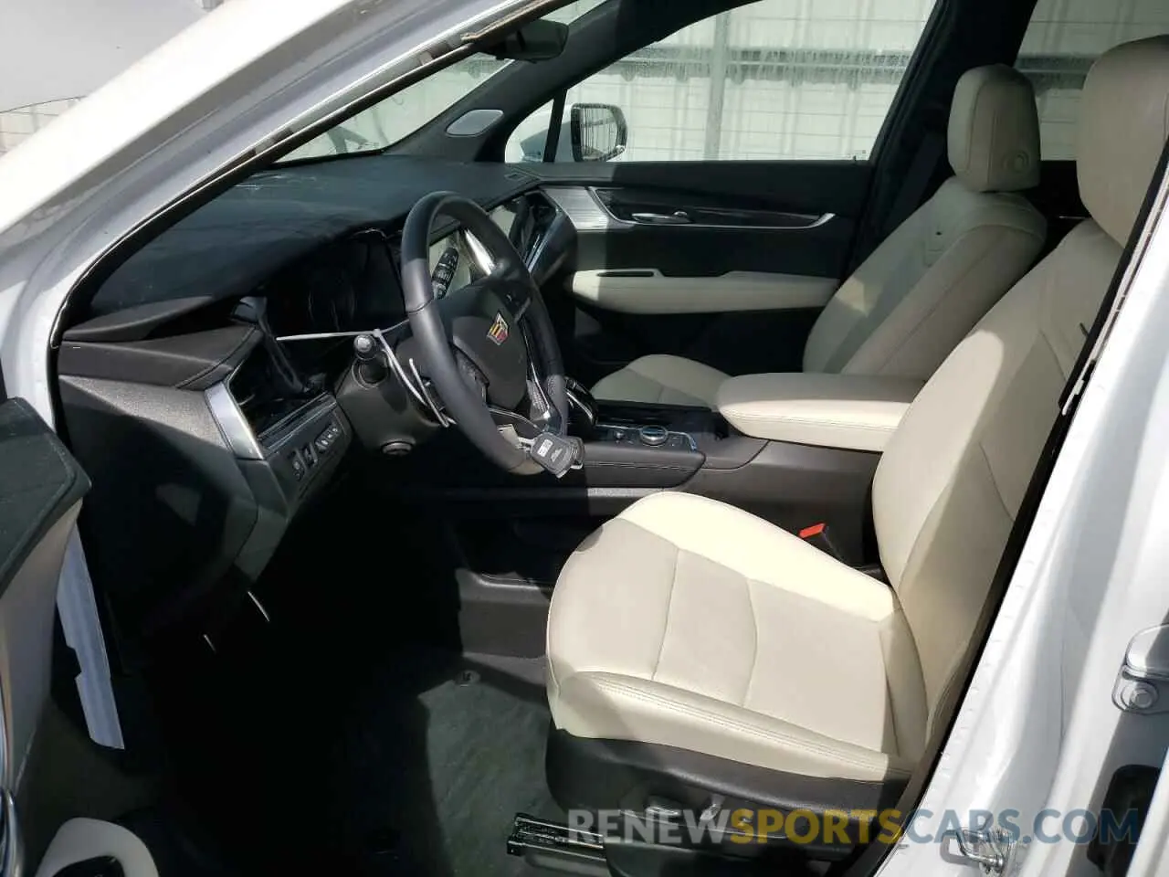 7 Photograph of a damaged car 1GYKPGRS0RZ737378 CADILLAC XT6 2024