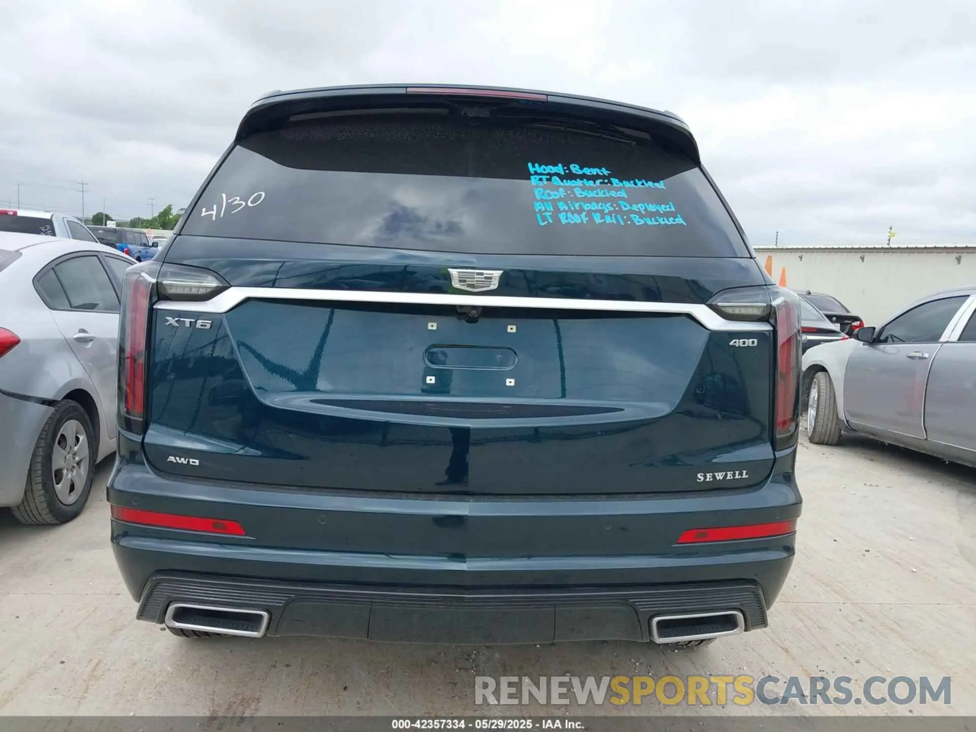 16 Photograph of a damaged car 1GYKPGRS5RZ754399 CADILLAC XT6 2024