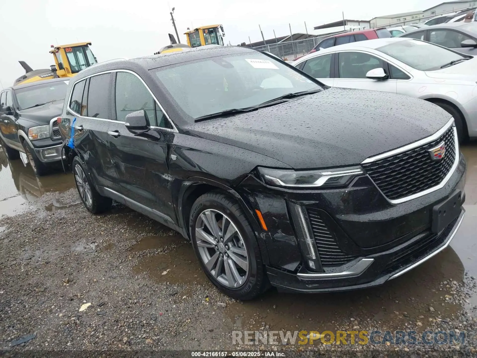1 Photograph of a damaged car 1GYKPCRS3SZ120054 CADILLAC XT6 2025