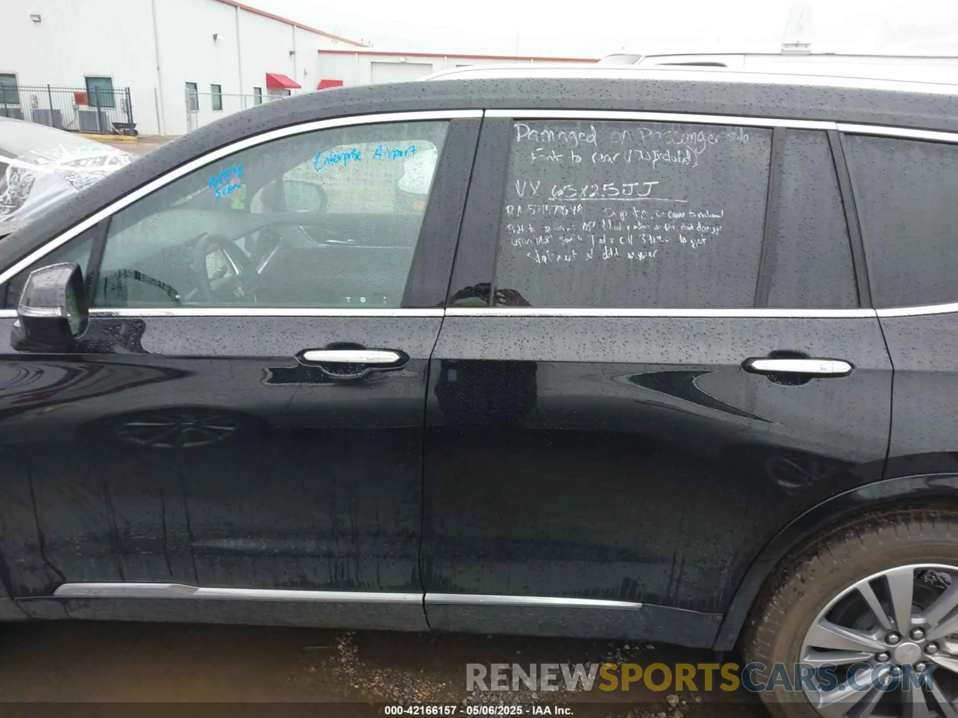 14 Photograph of a damaged car 1GYKPCRS3SZ120054 CADILLAC XT6 2025