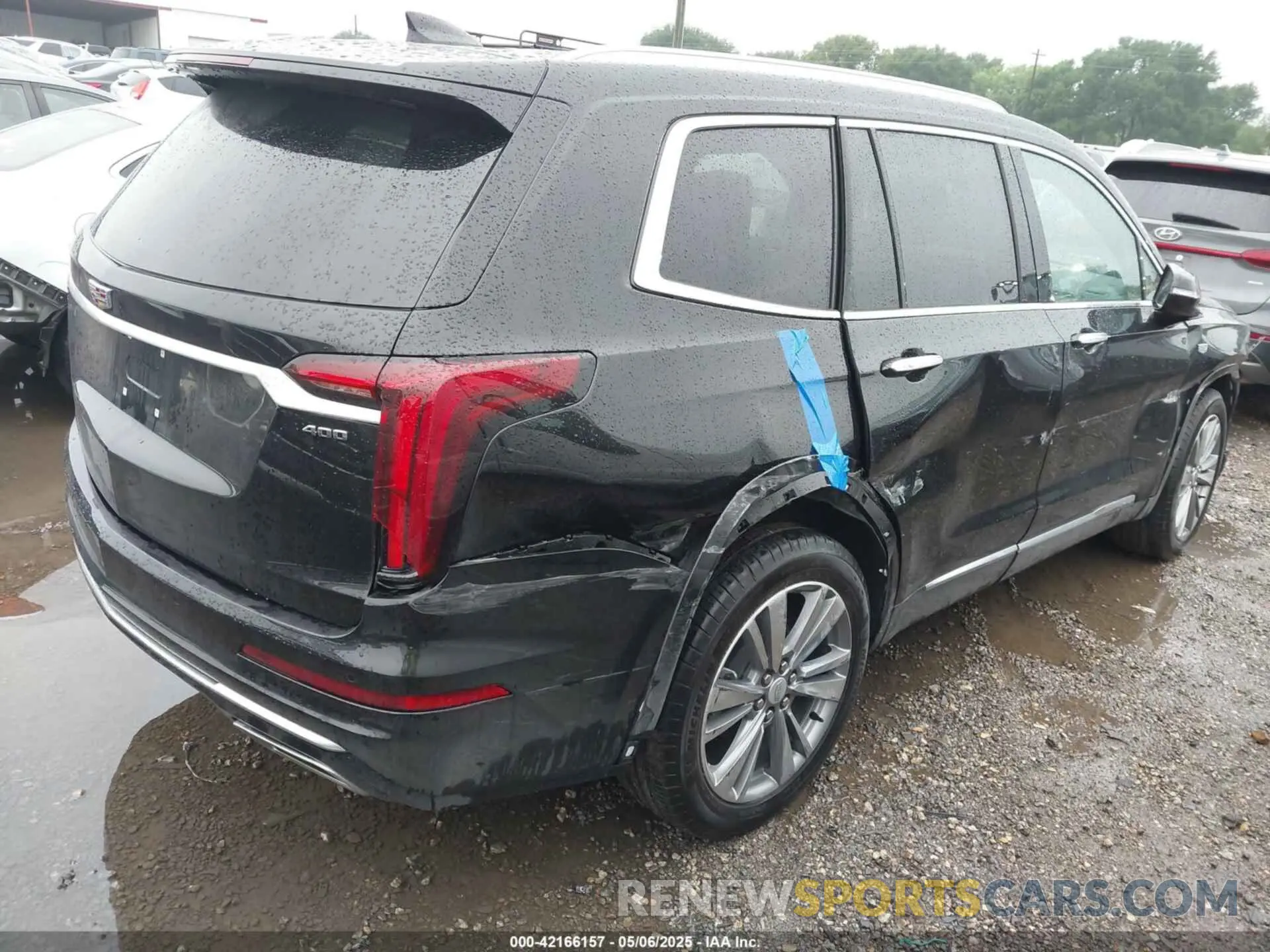 4 Photograph of a damaged car 1GYKPCRS3SZ120054 CADILLAC XT6 2025