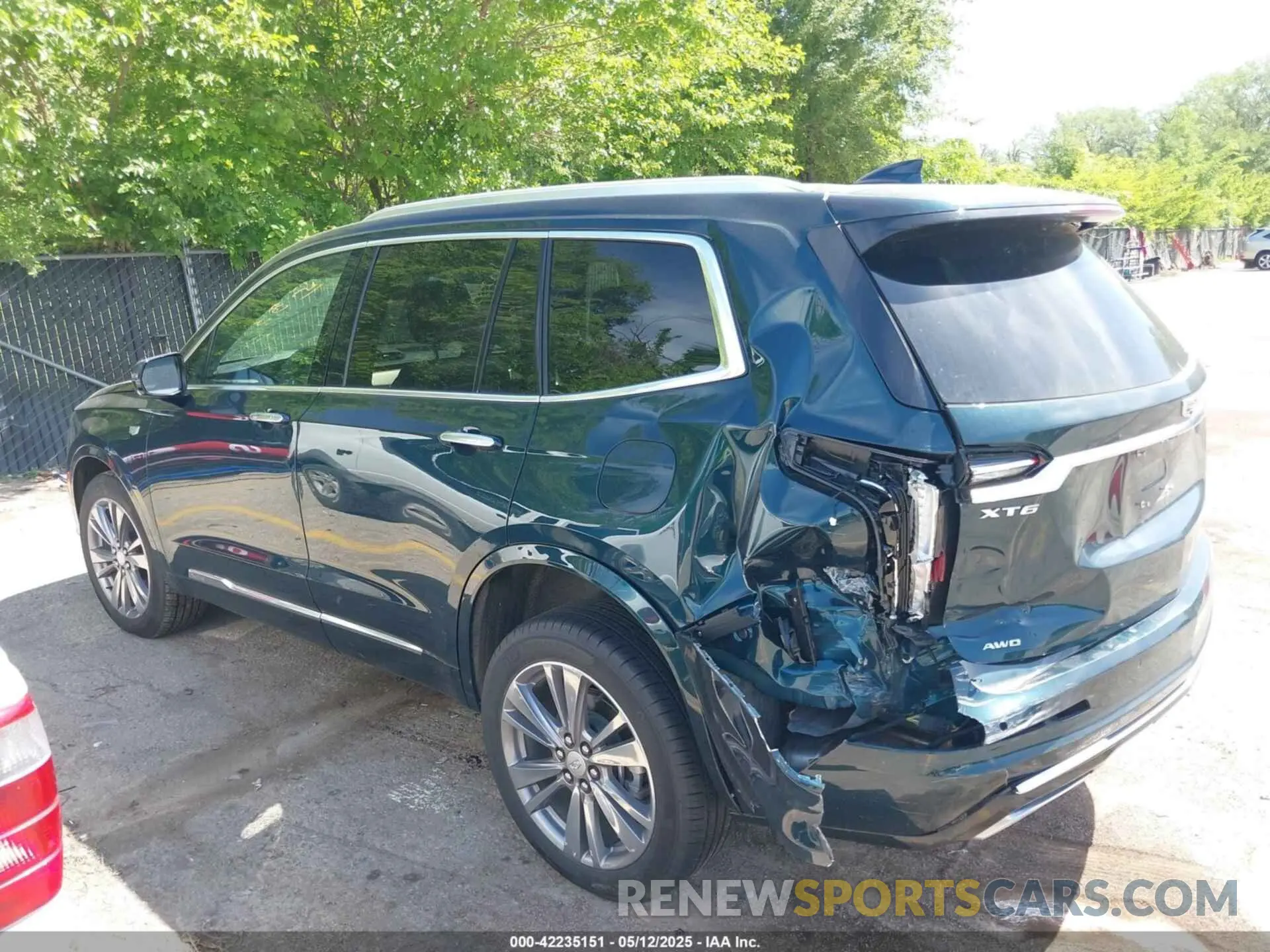 13 Photograph of a damaged car 1GYKPDRS1SZ120334 CADILLAC XT6 2025
