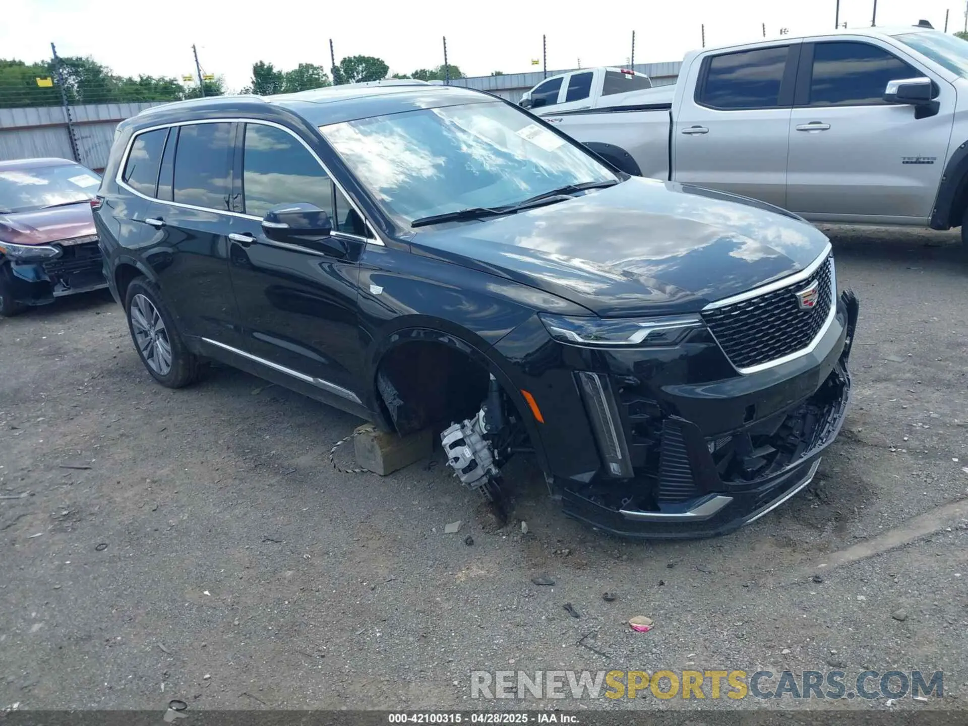 1 Photograph of a damaged car 1GYKPDRS3SZ118214 CADILLAC XT6 2025