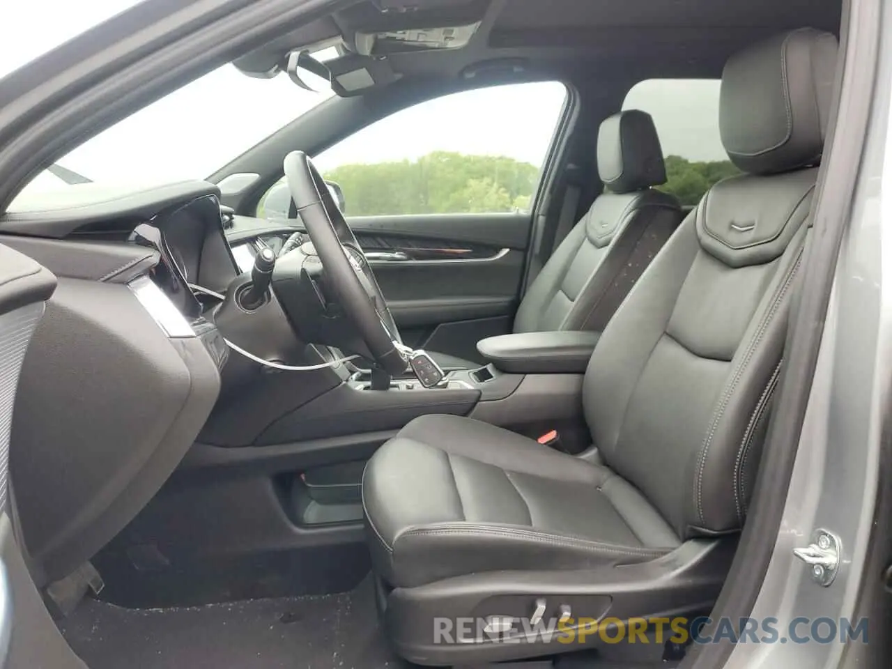 7 Photograph of a damaged car 1GYKPDRS7SZ121603 CADILLAC XT6 2025