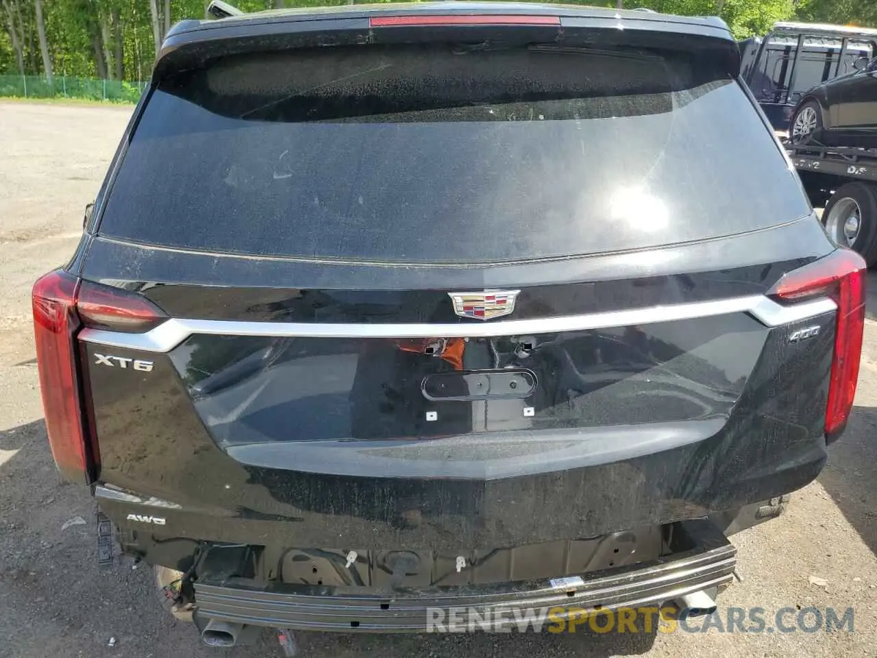 6 Photograph of a damaged car 1GYKPDRS9SZ120694 CADILLAC XT6 2025