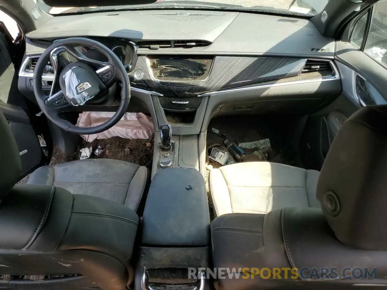 8 Photograph of a damaged car 1GYKPDRS9SZ120694 CADILLAC XT6 2025
