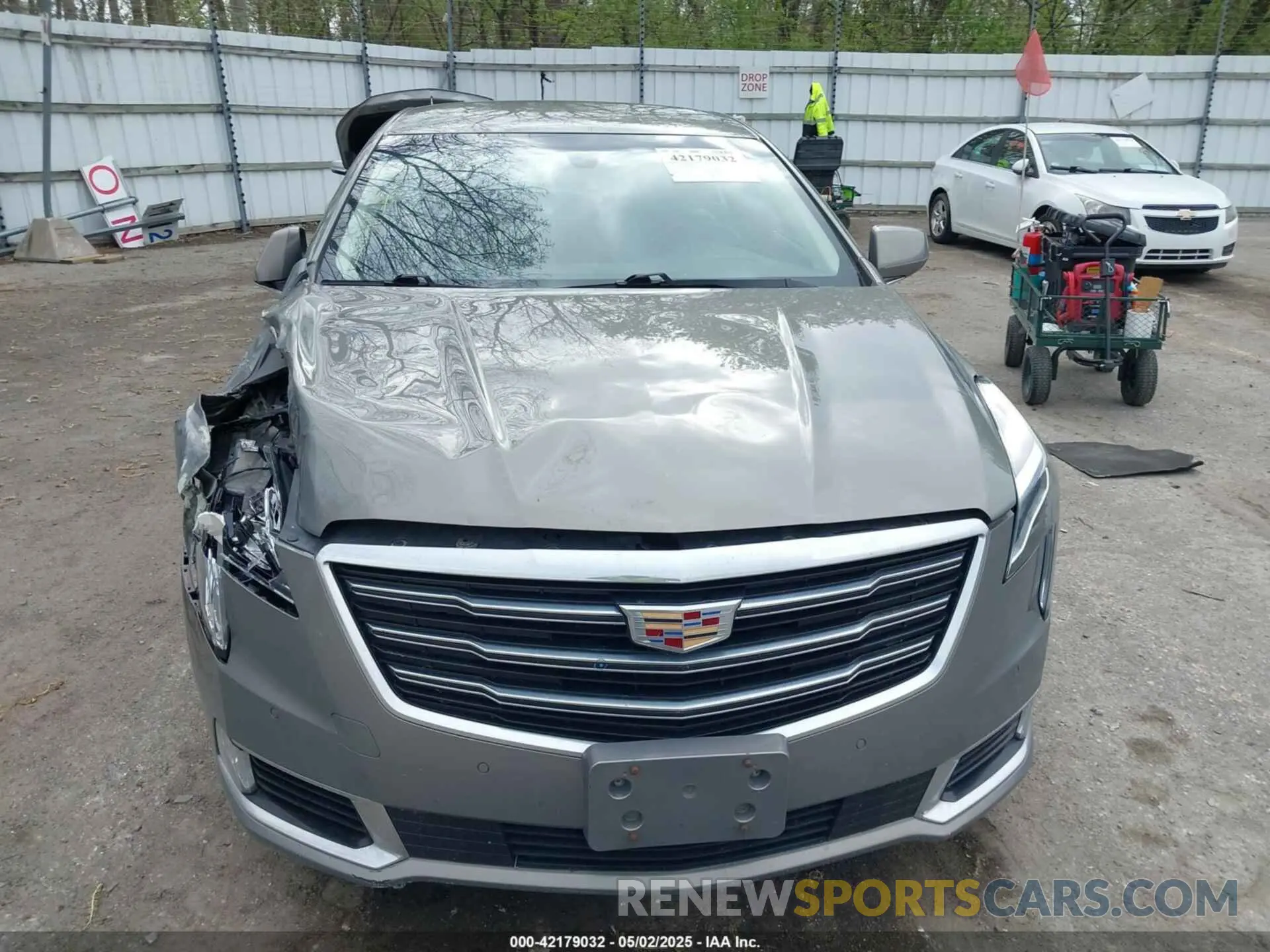 12 Photograph of a damaged car 2G61M5S31K9127431 CADILLAC XTS 2019