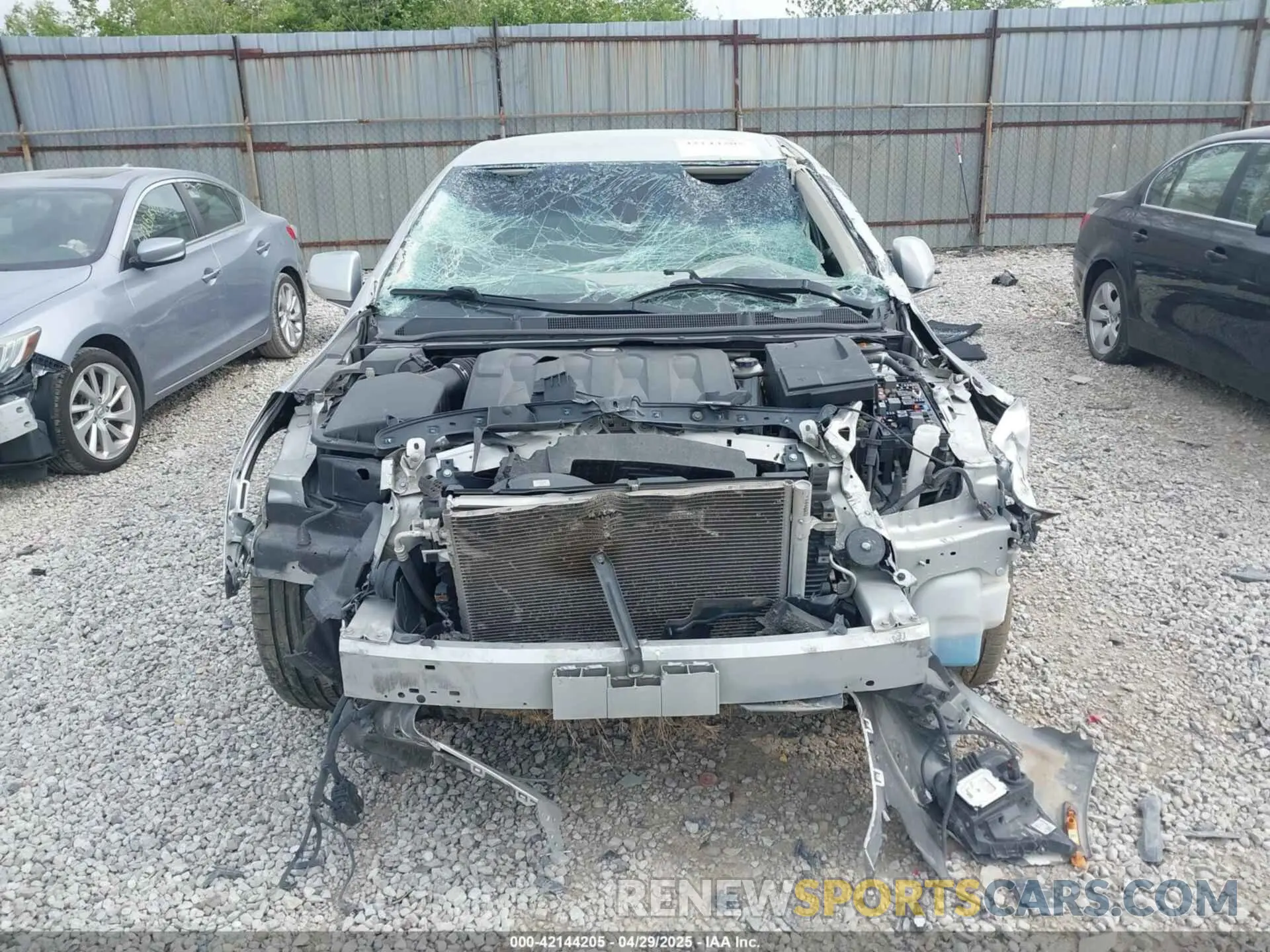 12 Photograph of a damaged car 2G61M5S31K9137814 CADILLAC XTS 2019
