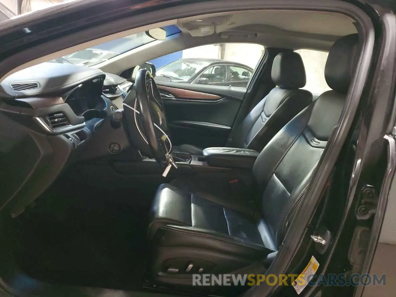 7 Photograph of a damaged car 2G61M5S32K9135165 CADILLAC XTS 2019