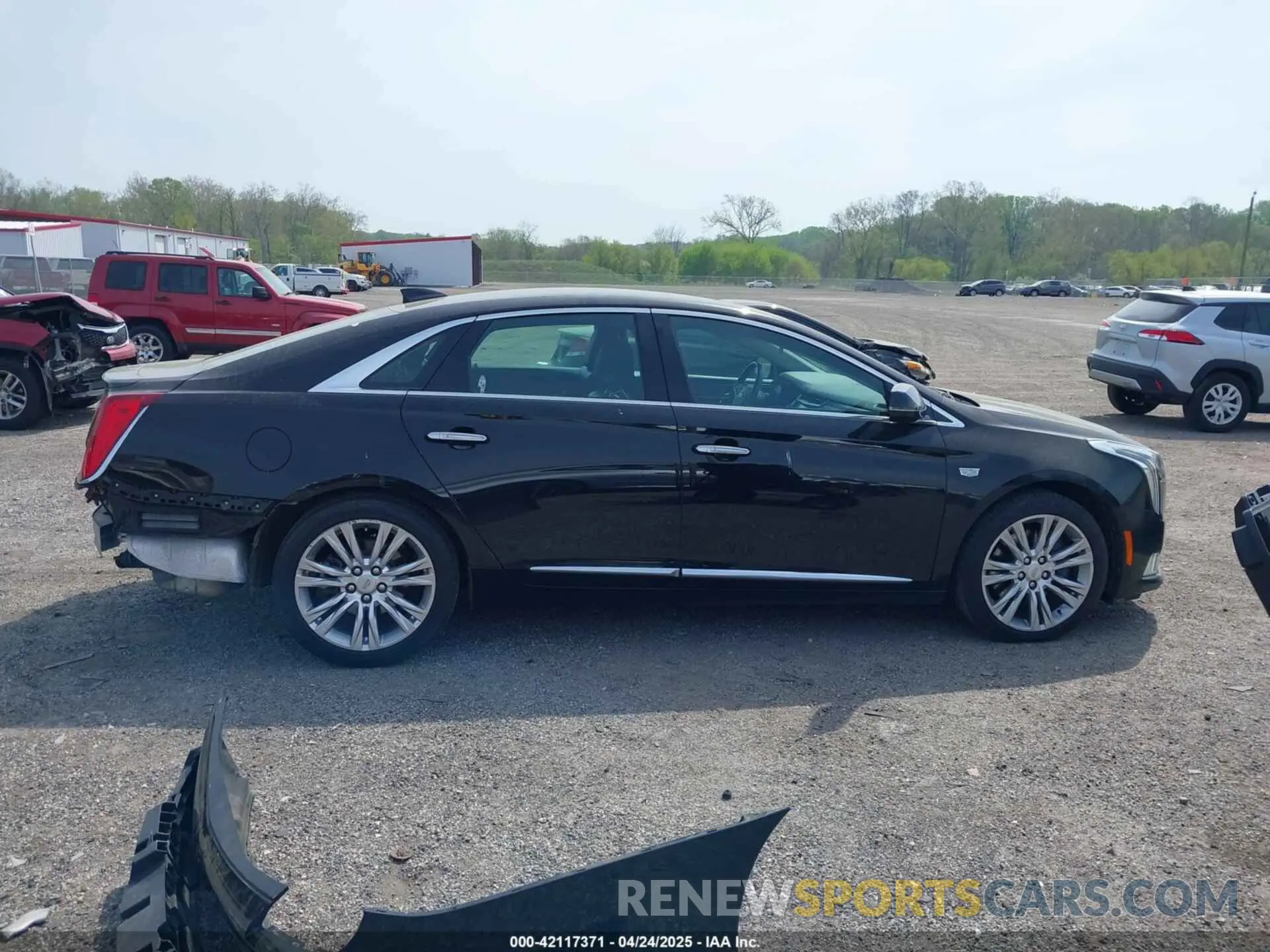 13 Photograph of a damaged car 2G61M5S32K9140401 CADILLAC XTS 2019