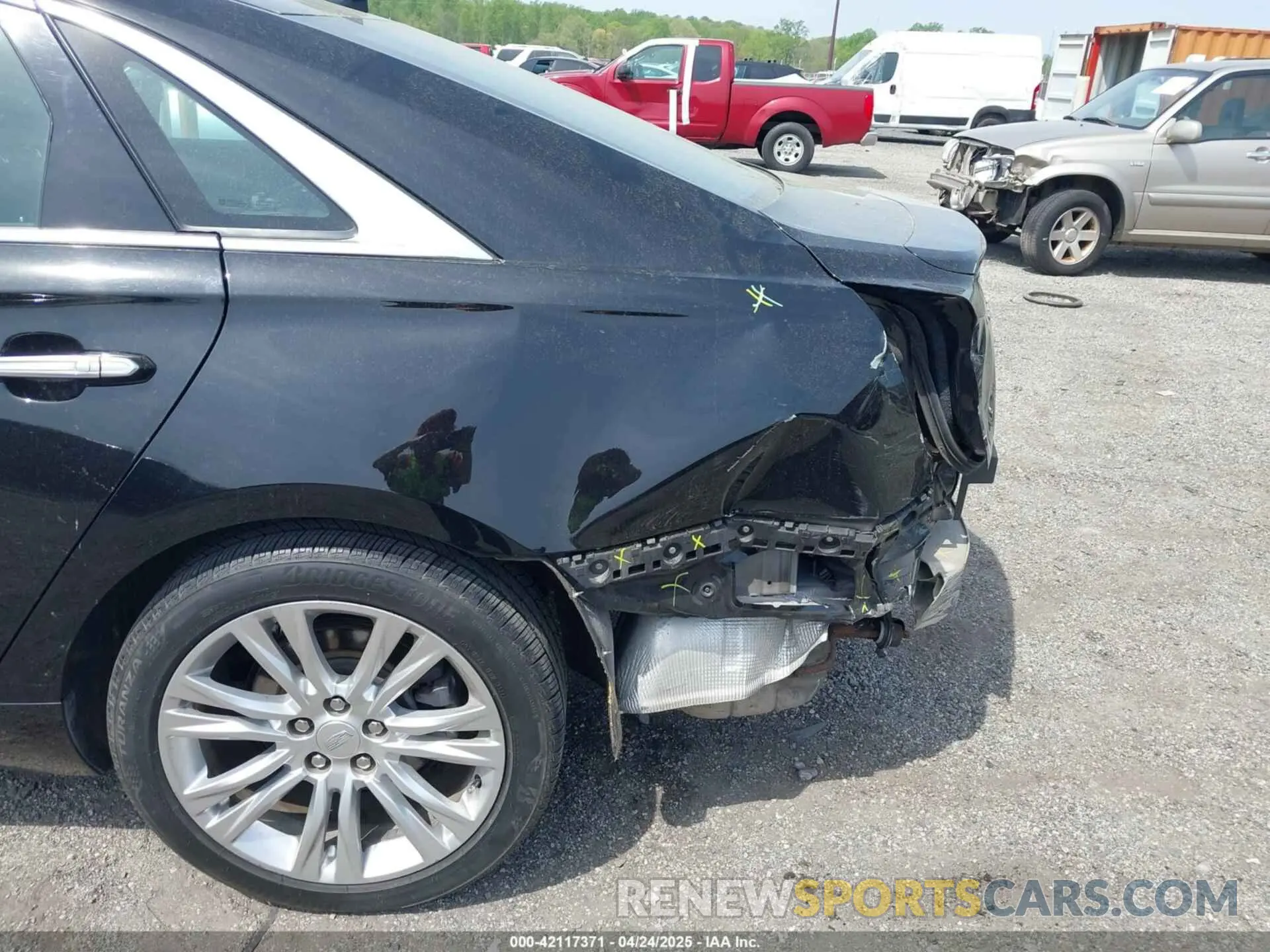 6 Photograph of a damaged car 2G61M5S32K9140401 CADILLAC XTS 2019