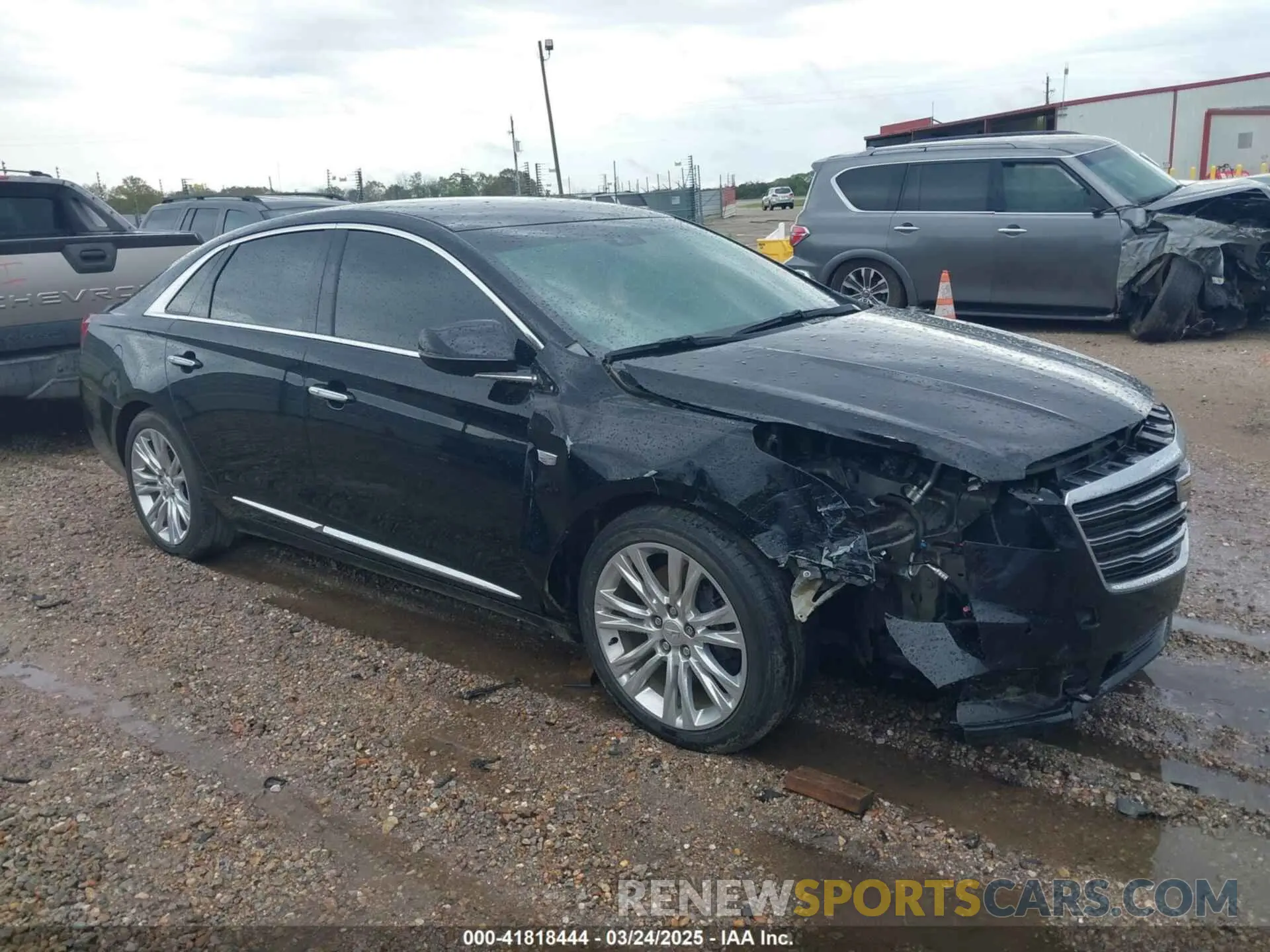 1 Photograph of a damaged car 2G61M5S32K9141807 CADILLAC XTS 2019