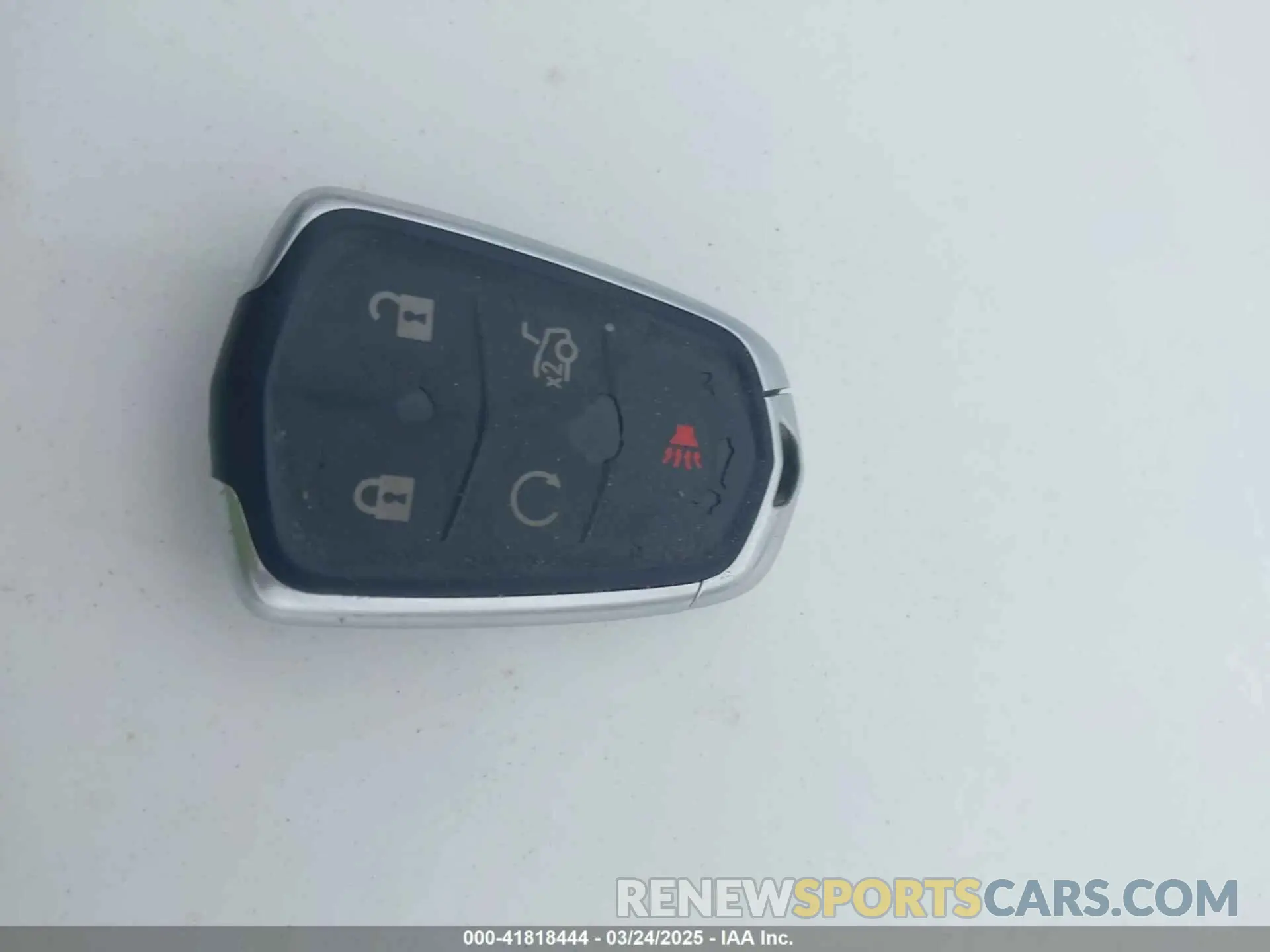 11 Photograph of a damaged car 2G61M5S32K9141807 CADILLAC XTS 2019