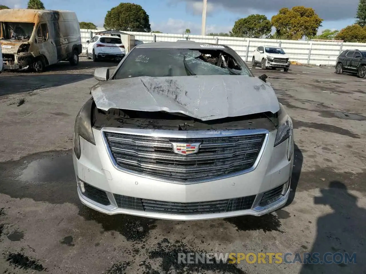5 Photograph of a damaged car 2G61M5S33K9109318 CADILLAC XTS 2019