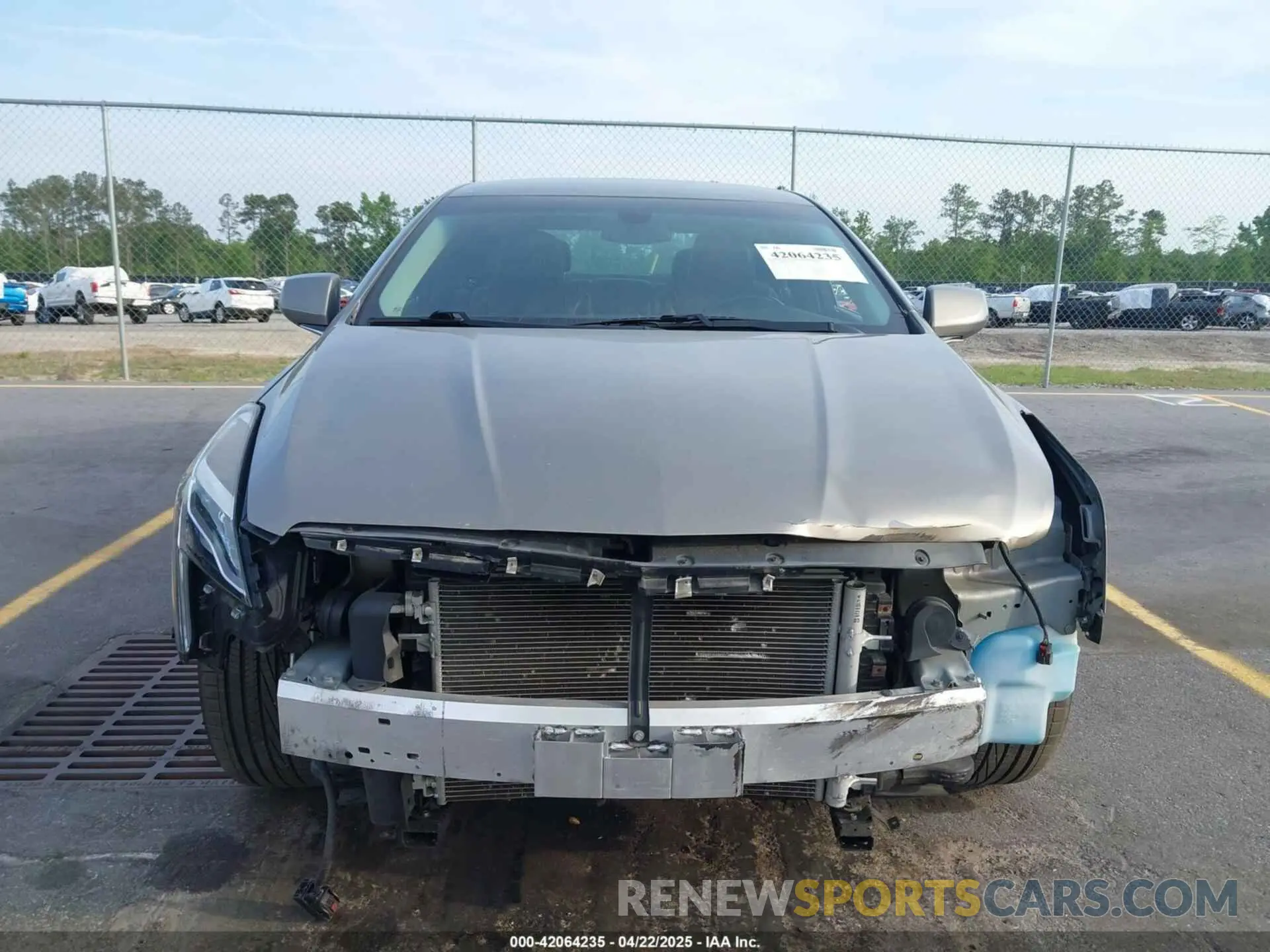 13 Photograph of a damaged car 2G61M5S33K9122831 CADILLAC XTS 2019