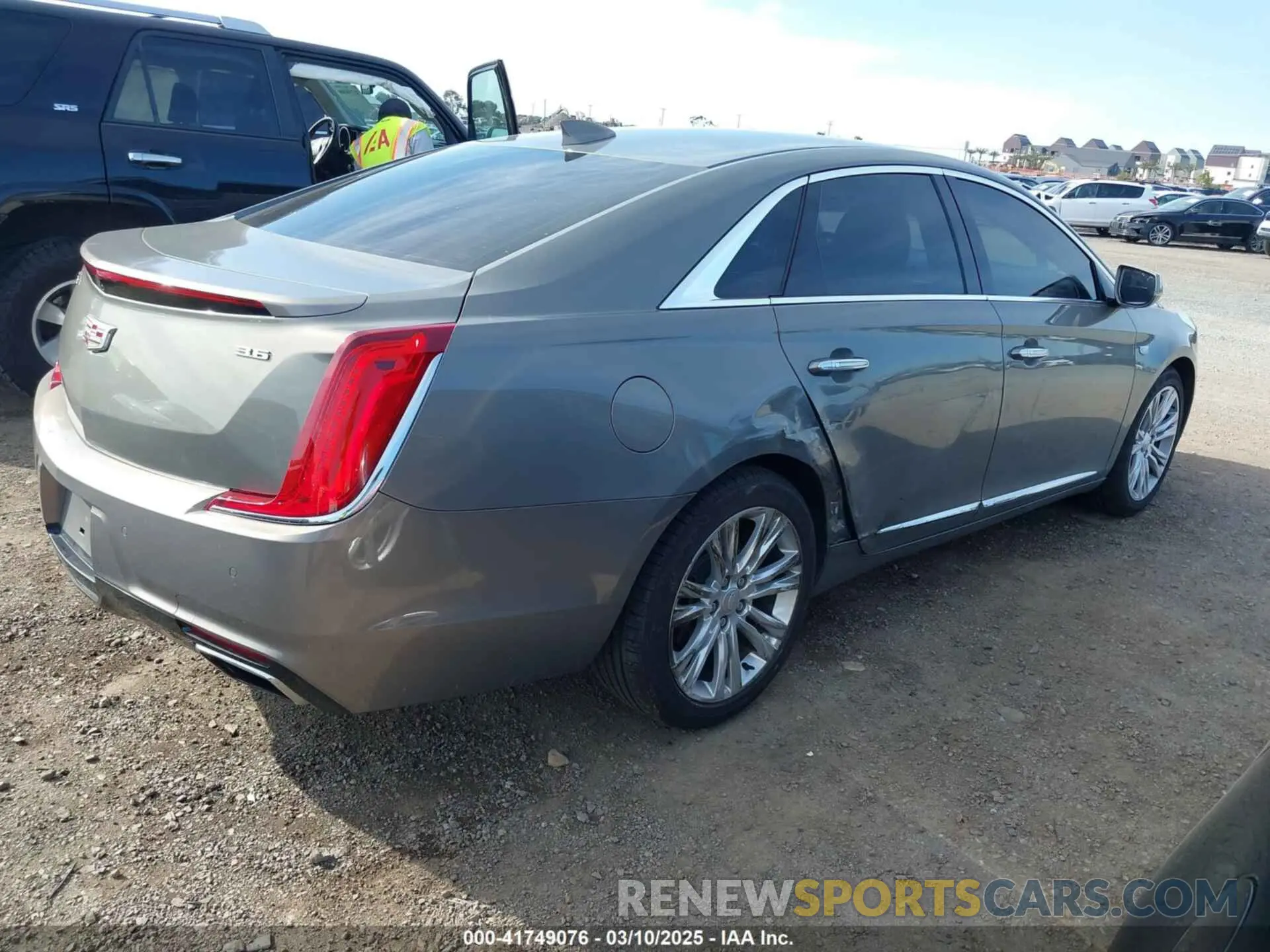 6 Photograph of a damaged car 2G61M5S35K9125097 CADILLAC XTS 2019