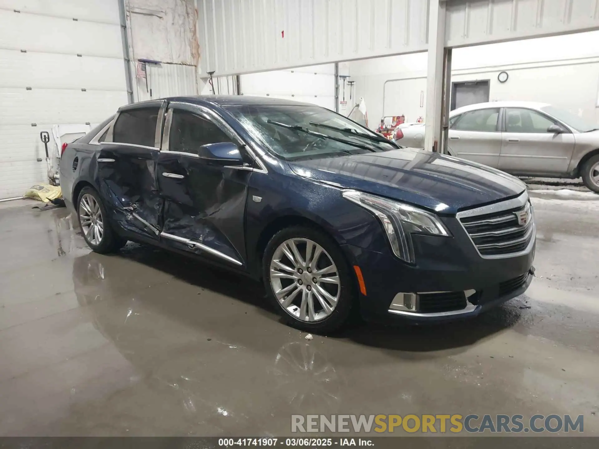 1 Photograph of a damaged car 2G61M5S35K9157970 CADILLAC XTS 2019