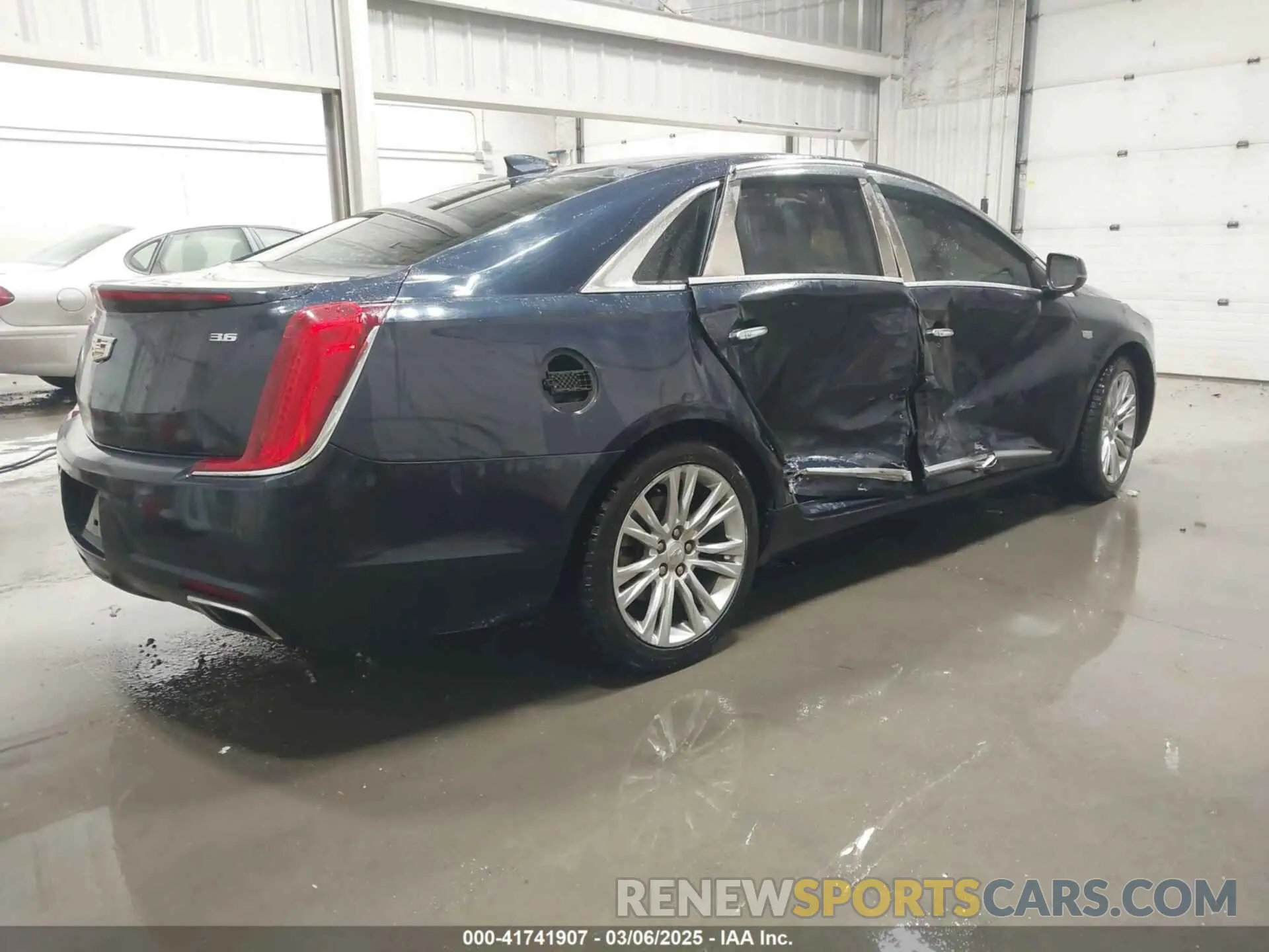 4 Photograph of a damaged car 2G61M5S35K9157970 CADILLAC XTS 2019