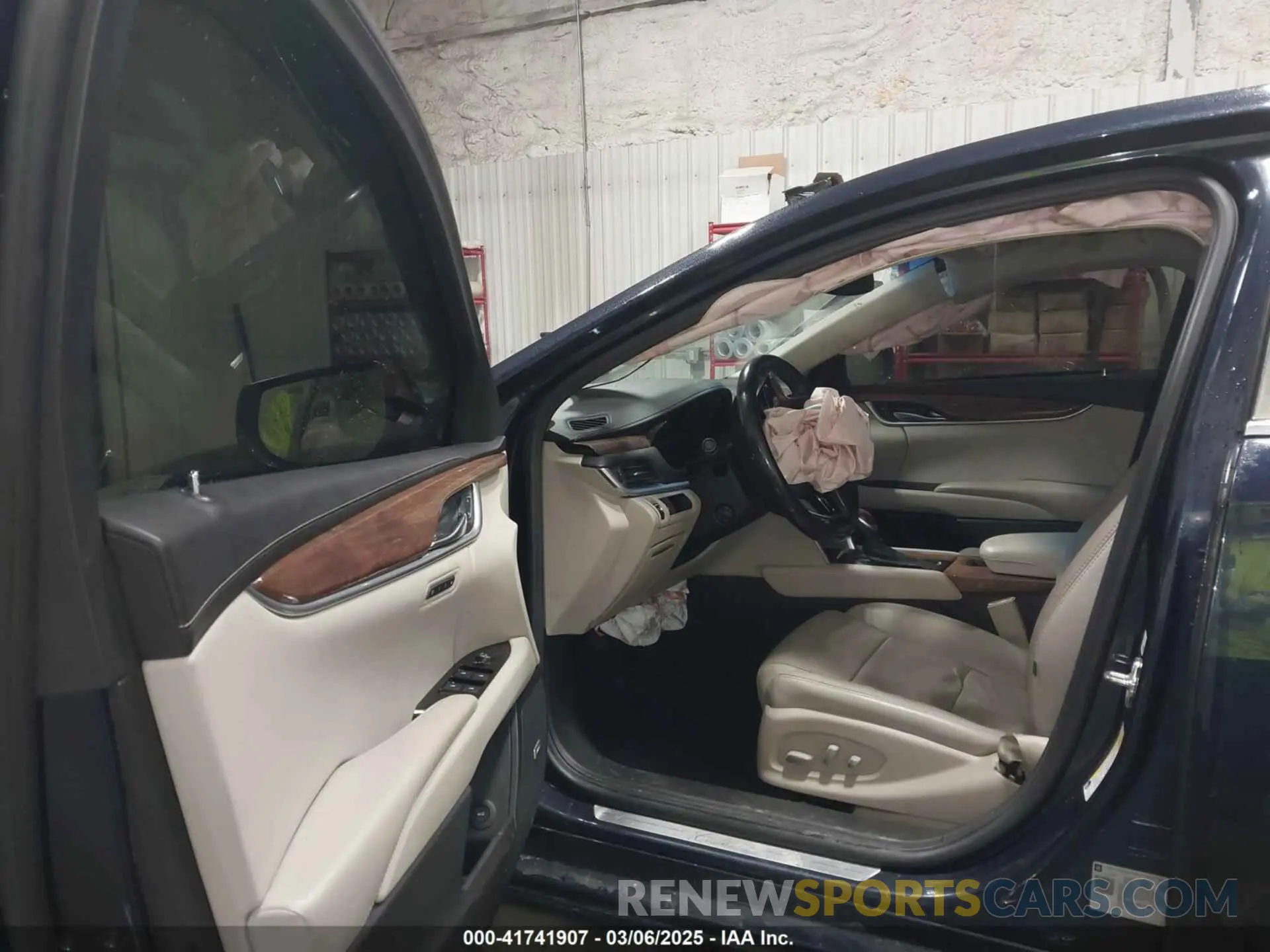 5 Photograph of a damaged car 2G61M5S35K9157970 CADILLAC XTS 2019